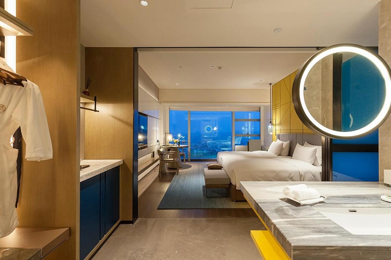Business Sea View King Room photo 1