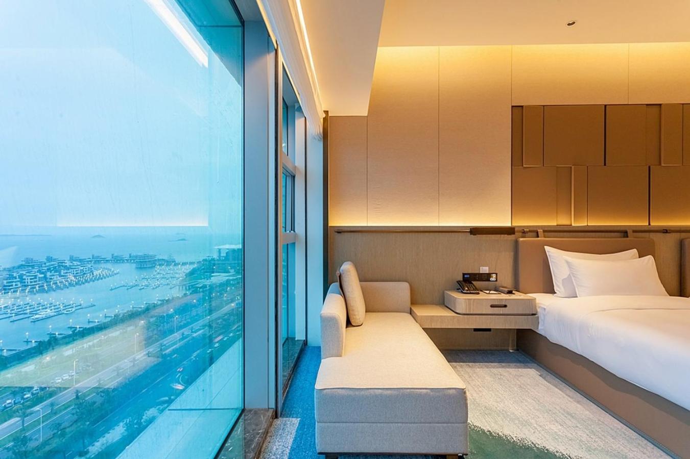 Executive Sea View Twin Room  -Free MiniBar&Afternoon Tea photo 3