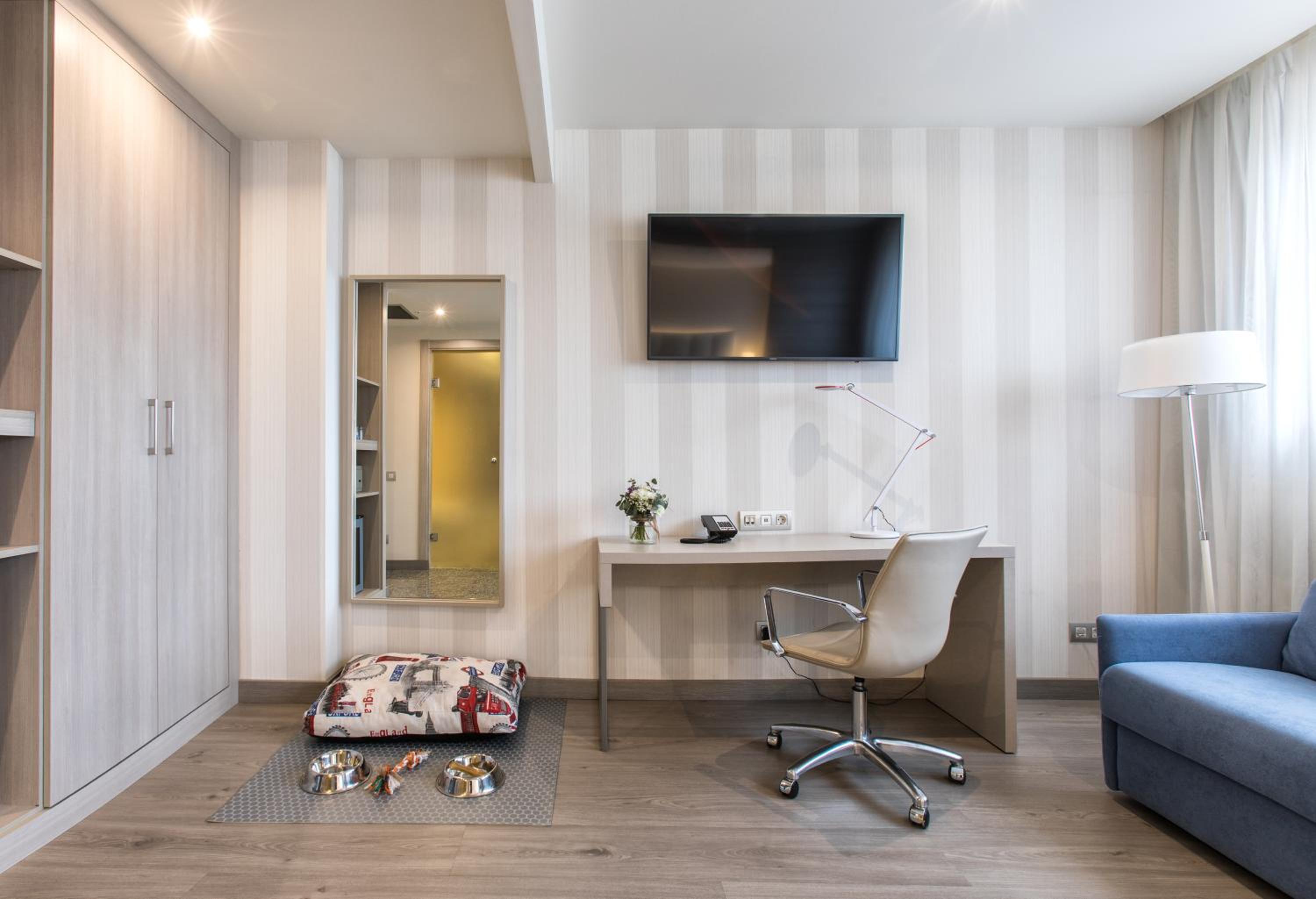 Junior Suite with Terrace - Photo 6
