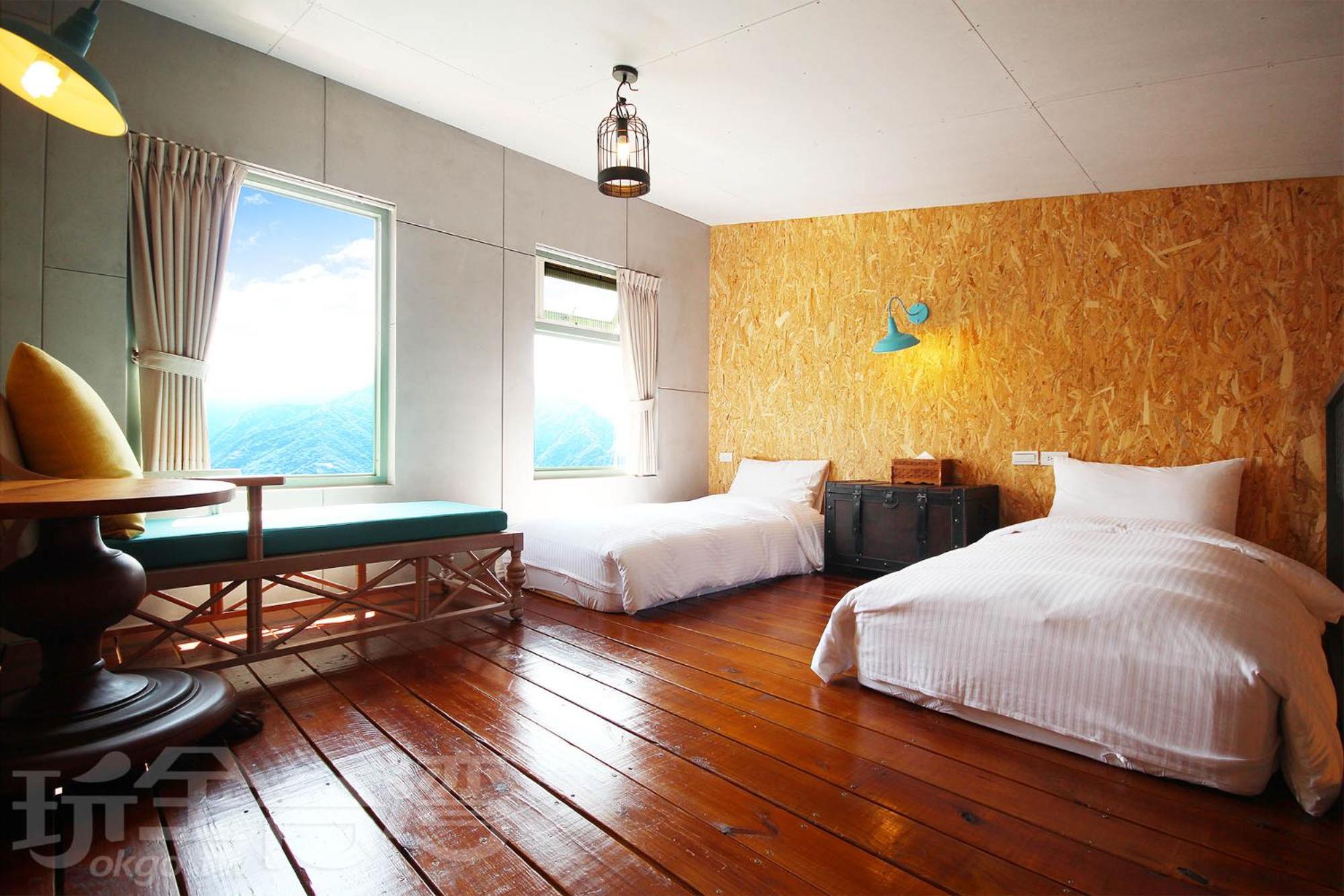 Premium Quadruple Room photo 3