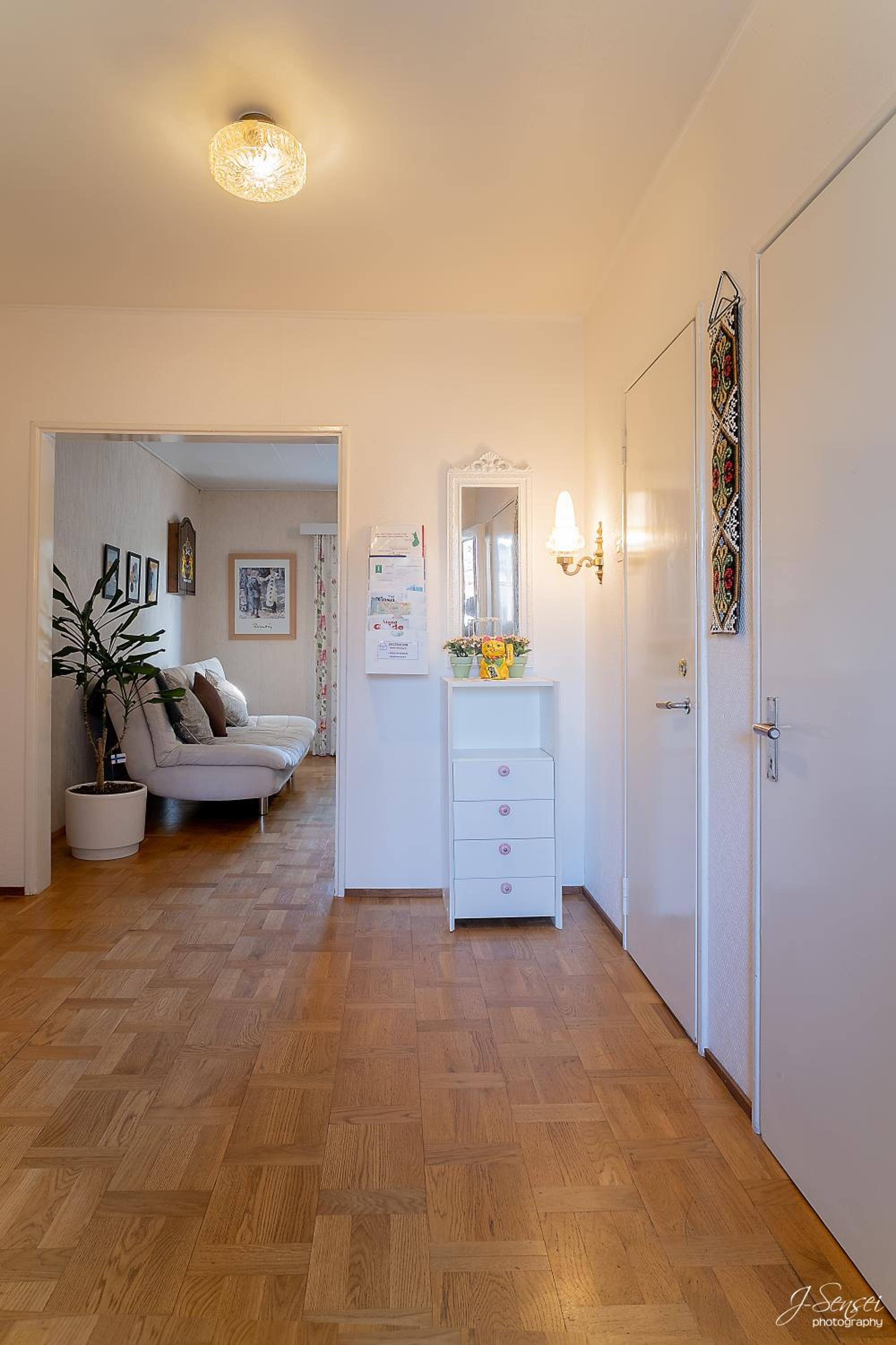 Two-Bedroom Suite - Photo 6