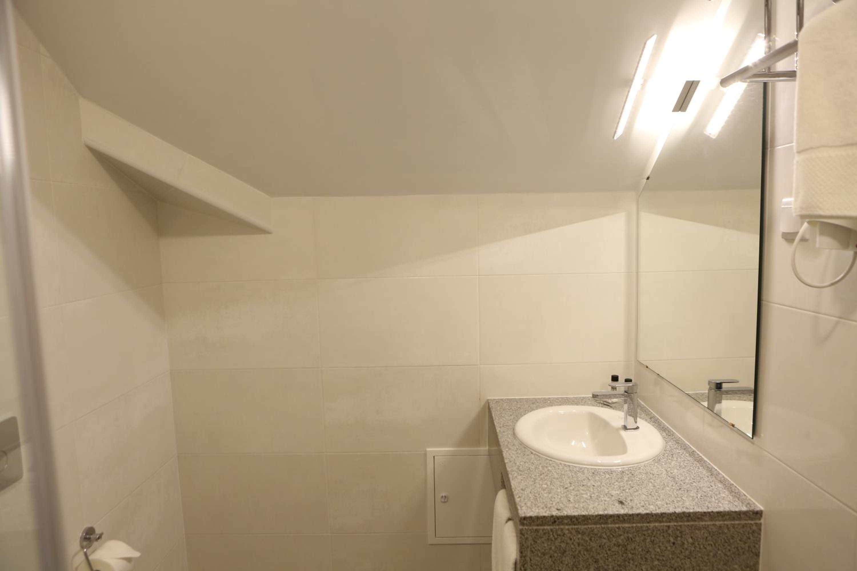 Double Room with Terrace - Photo 10