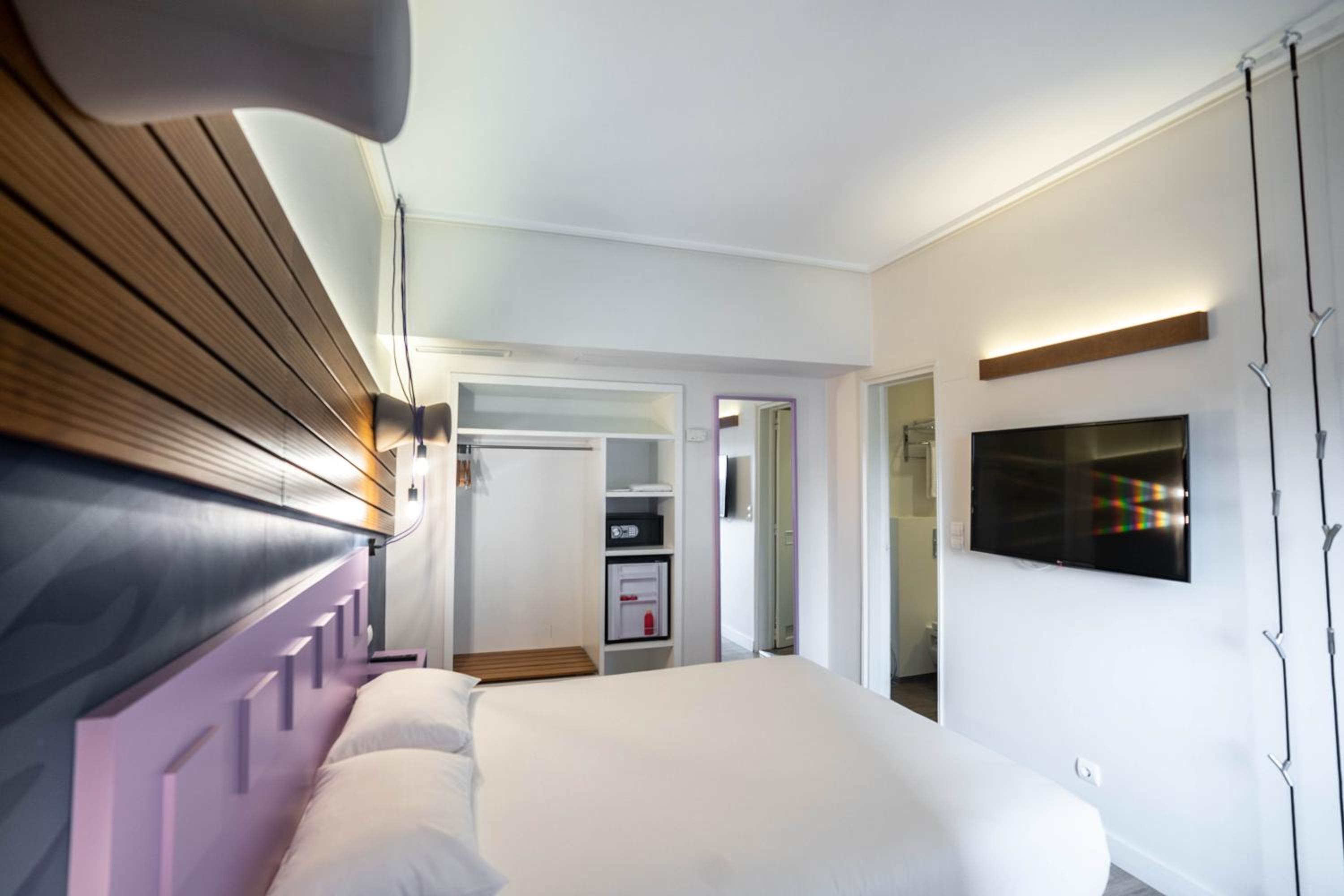 Double Room - Photo 10