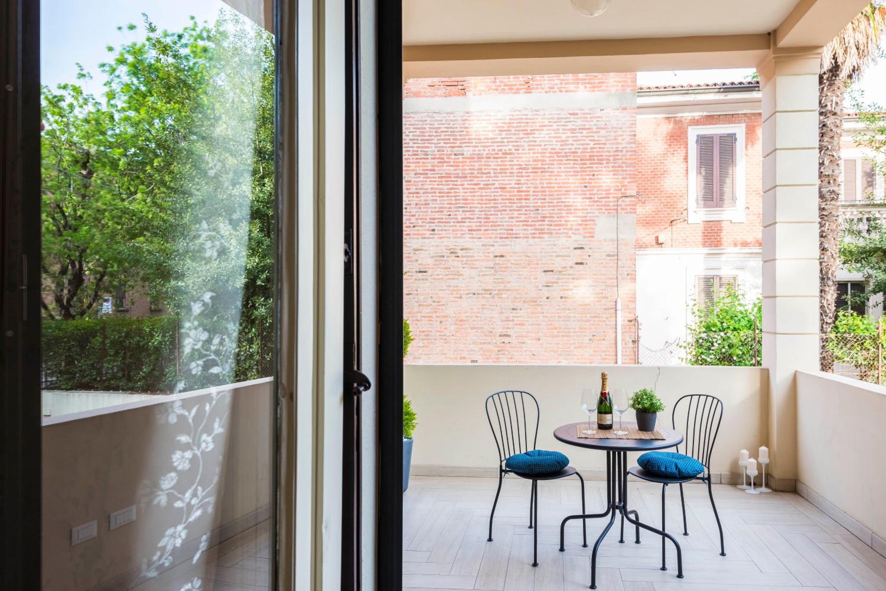 Suite with Terrace - Photo 9