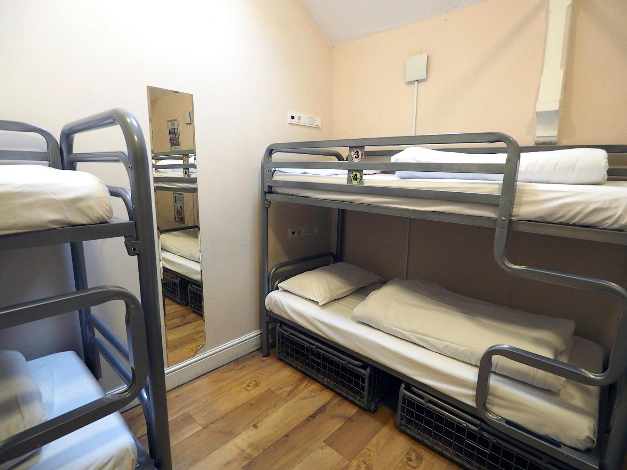Bed in 6-Bed Mixed Dormitory Room External Shared Bathroom photo 2