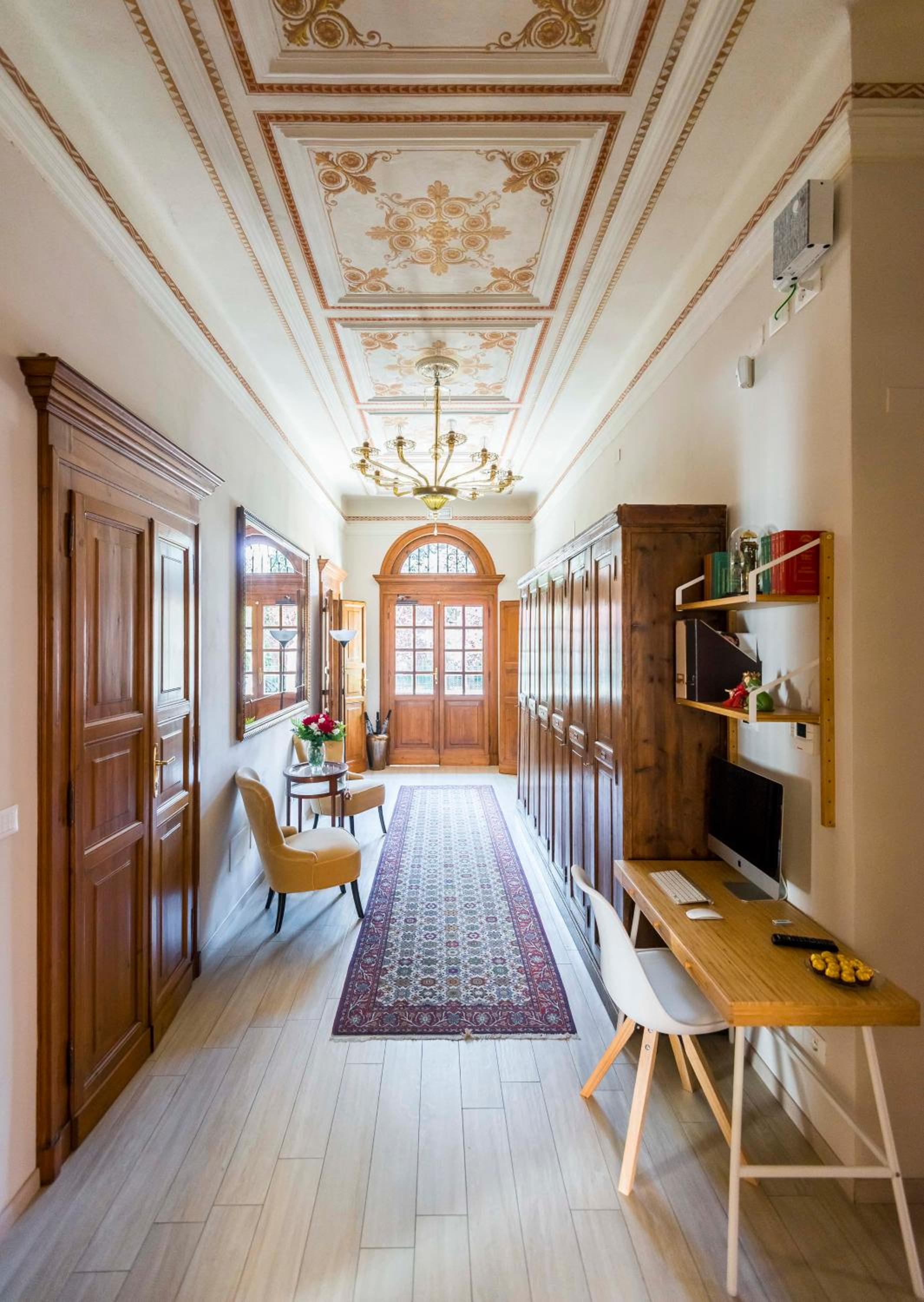 Suite with Terrace - Photo 4