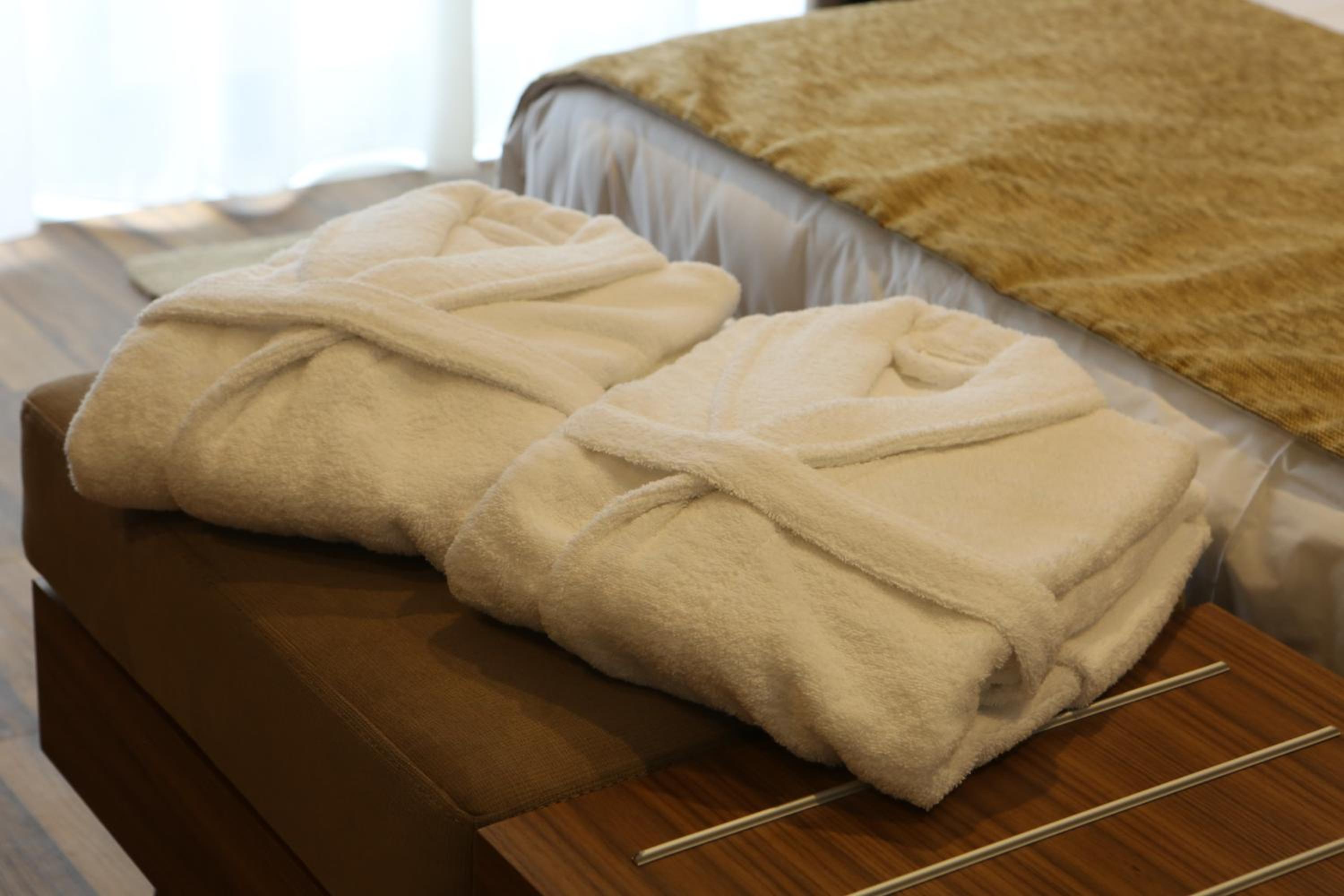 Deluxe Double or Twin Room with Balcony - Photo 7