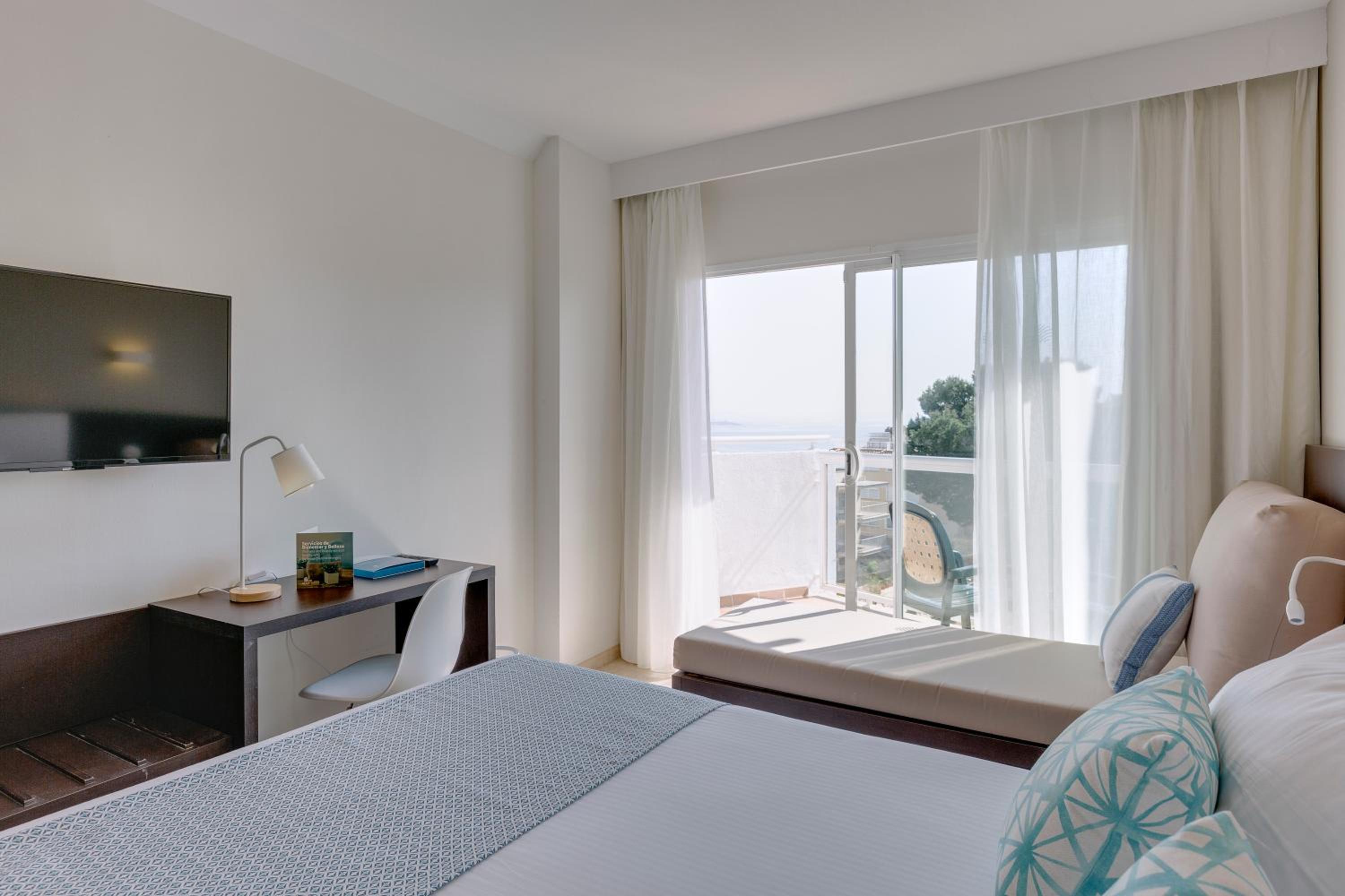 Suite (3 Adults)