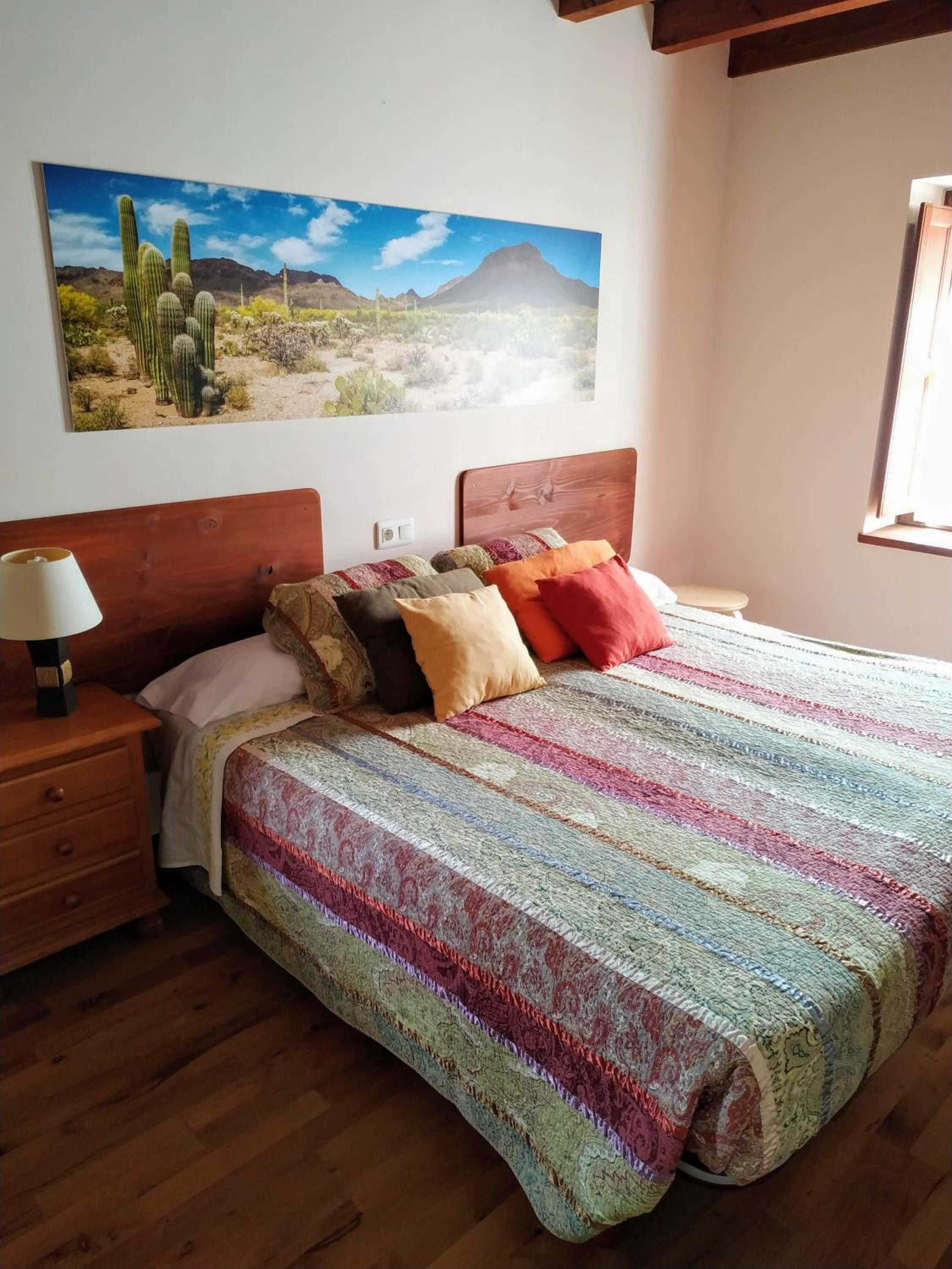 Double Room with Mountain View - Photo 3