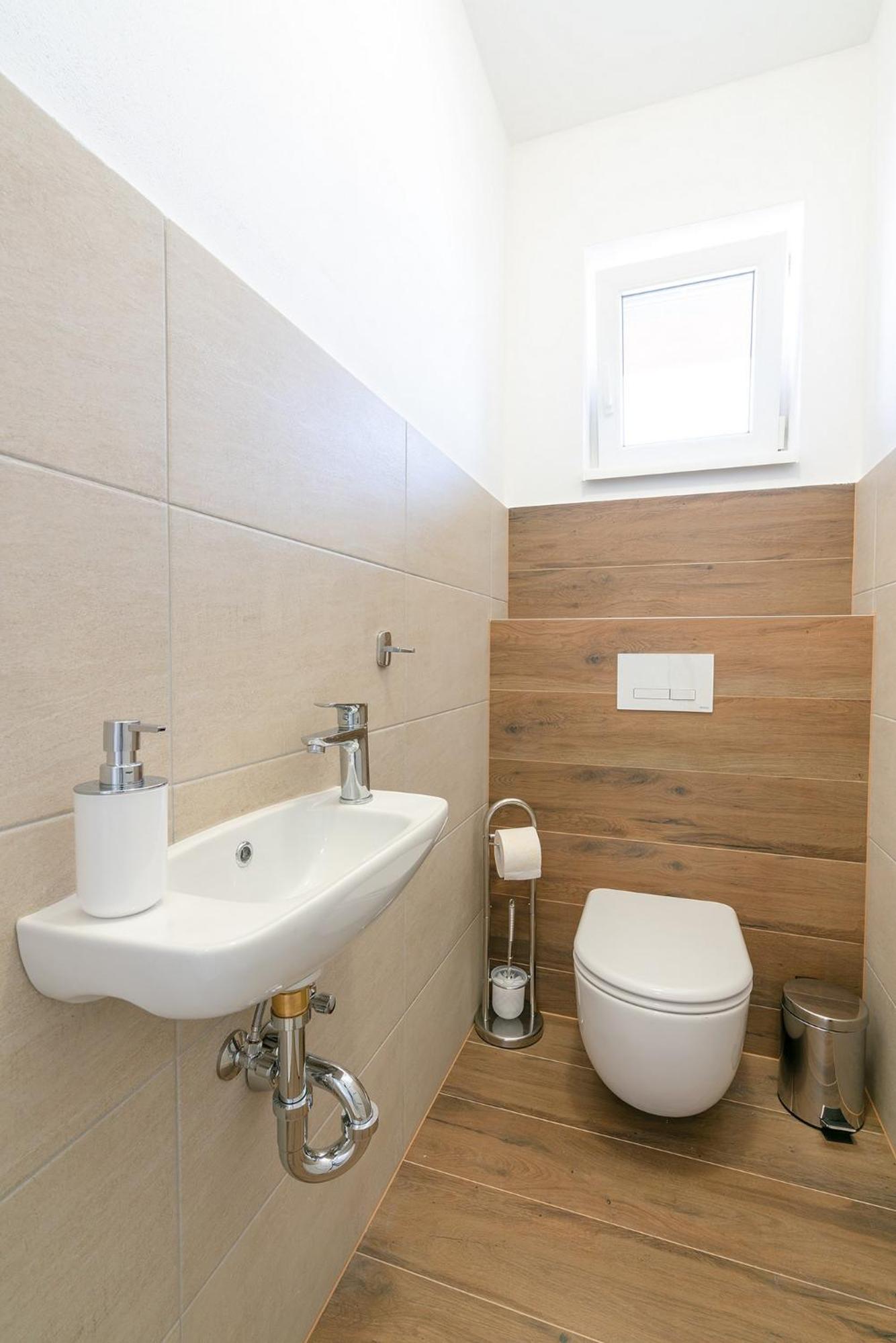 Two-Bedroom Apartment - Photo 4