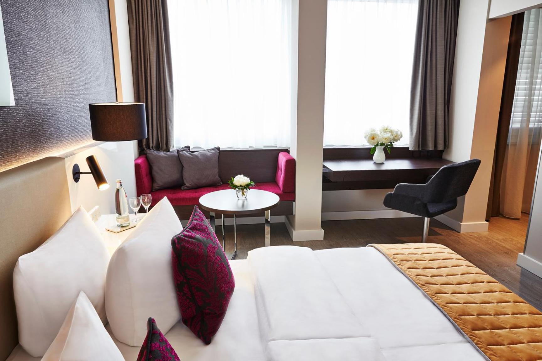 Business Double Room - Photo 3
