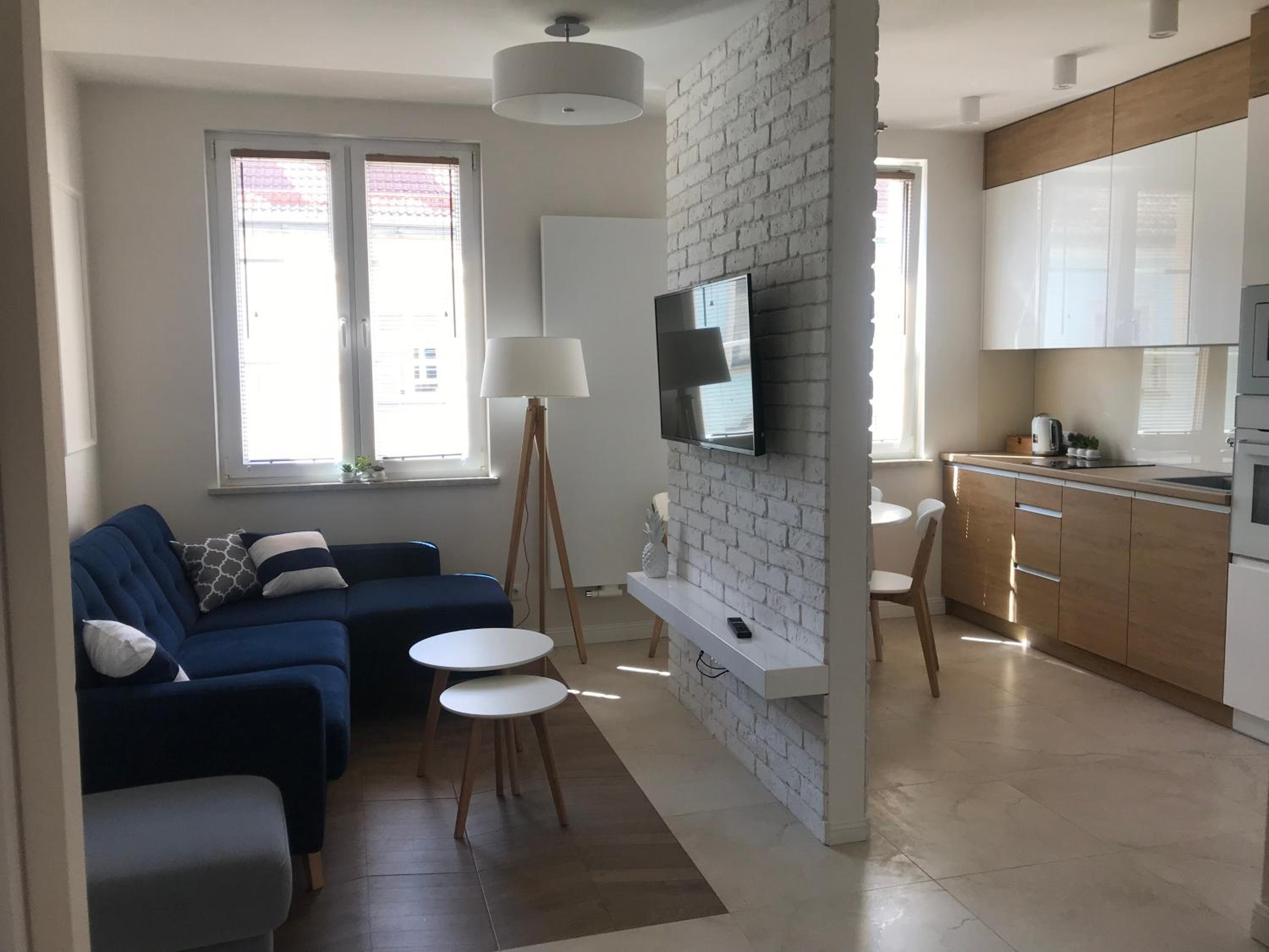 One-Bedroom Apartment - Photo 1