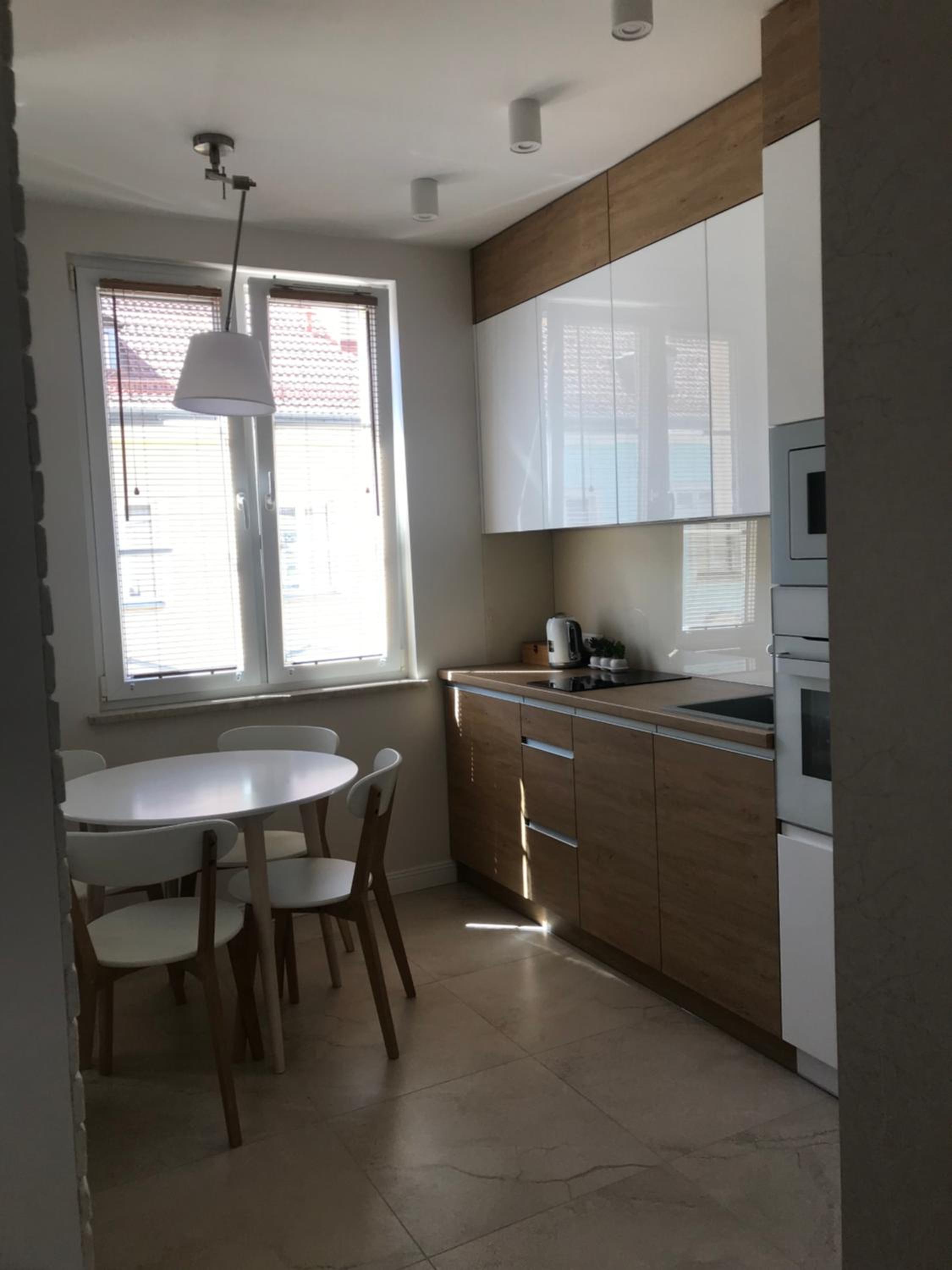 One-Bedroom Apartment - Photo 7