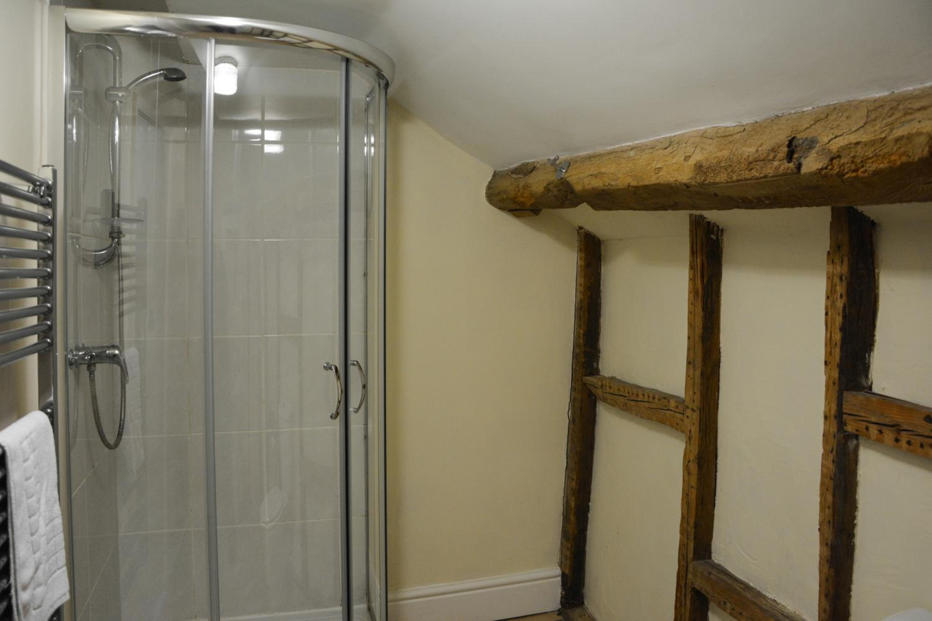 Double Room with Private Bathroom photo 3