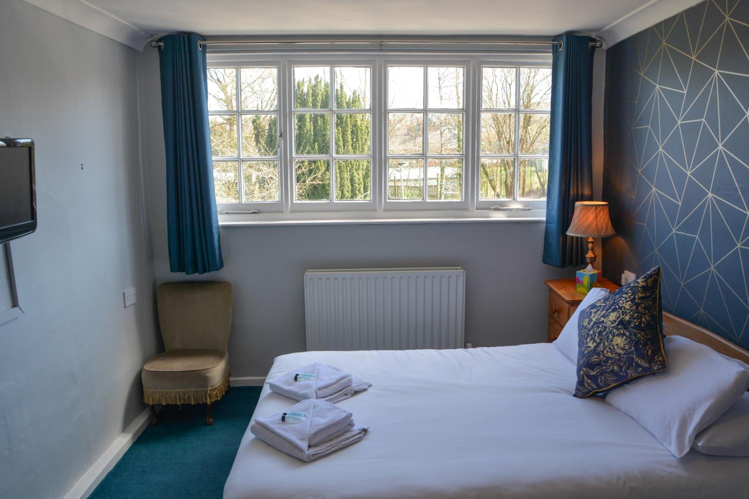 Double Room with Private Bathroom photo 2