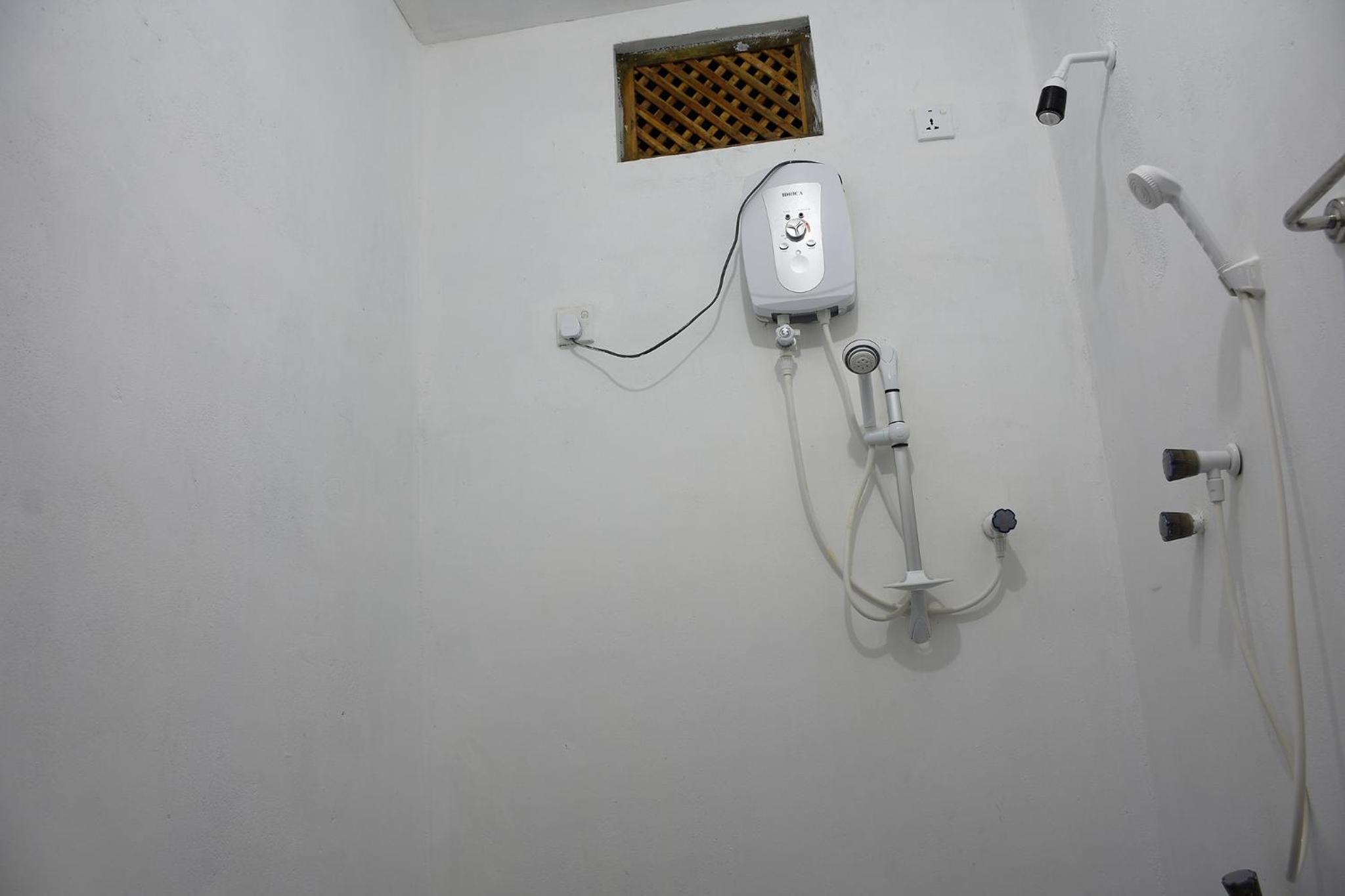 Standard Double Room photo 2