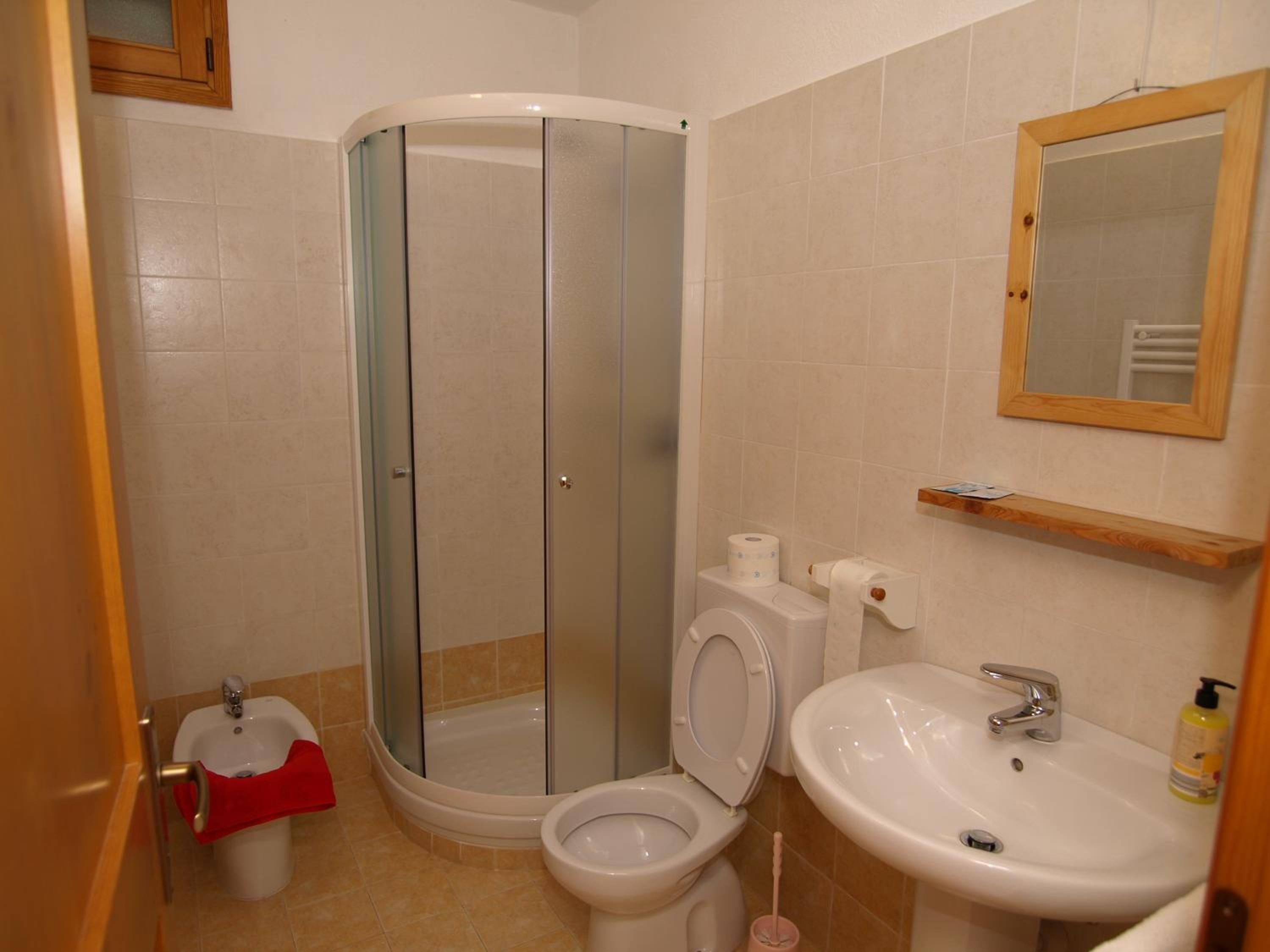 Large Double or Twin Room photo 3