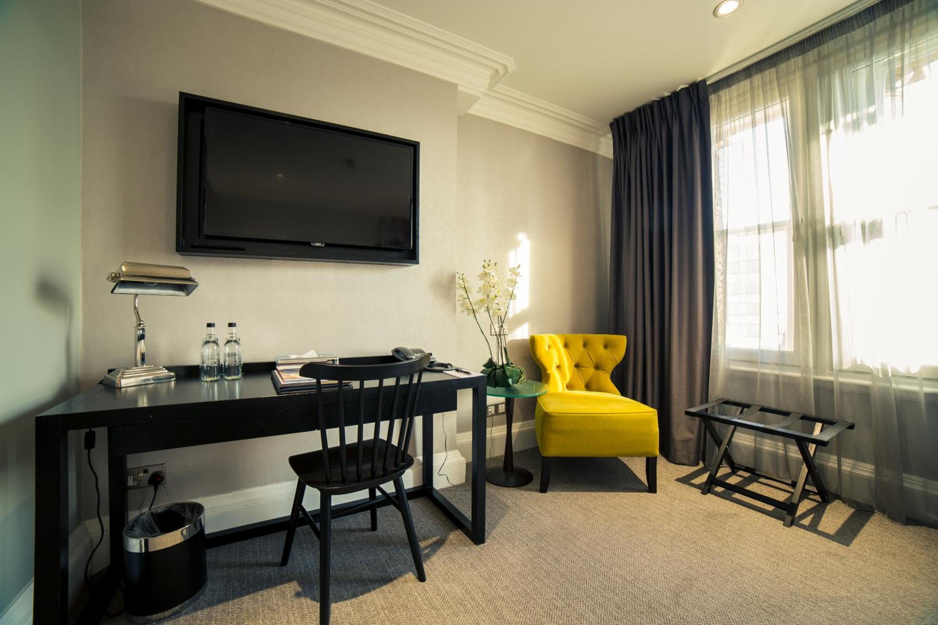 Deluxe Twin Room - Photo 1