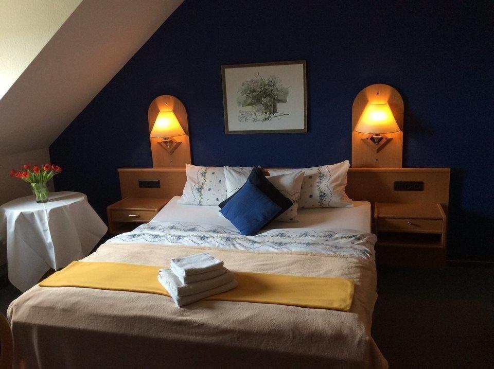 Standard Double Room - Photo 1