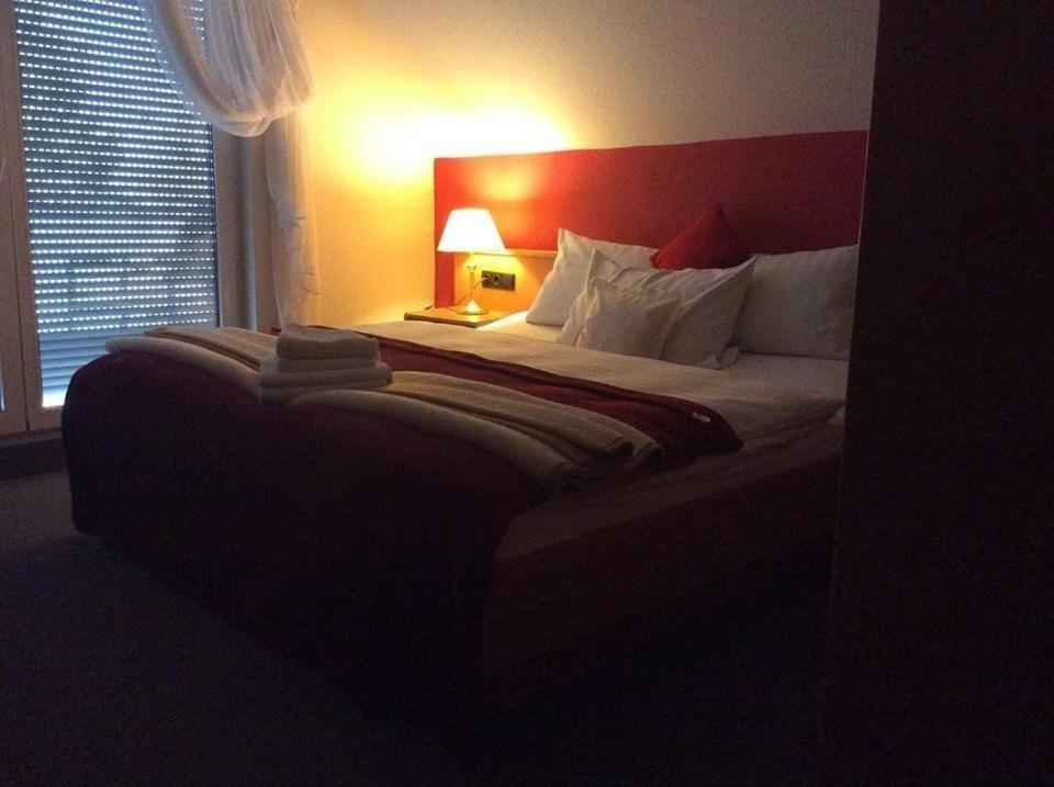 Standard Double Room - Photo 2