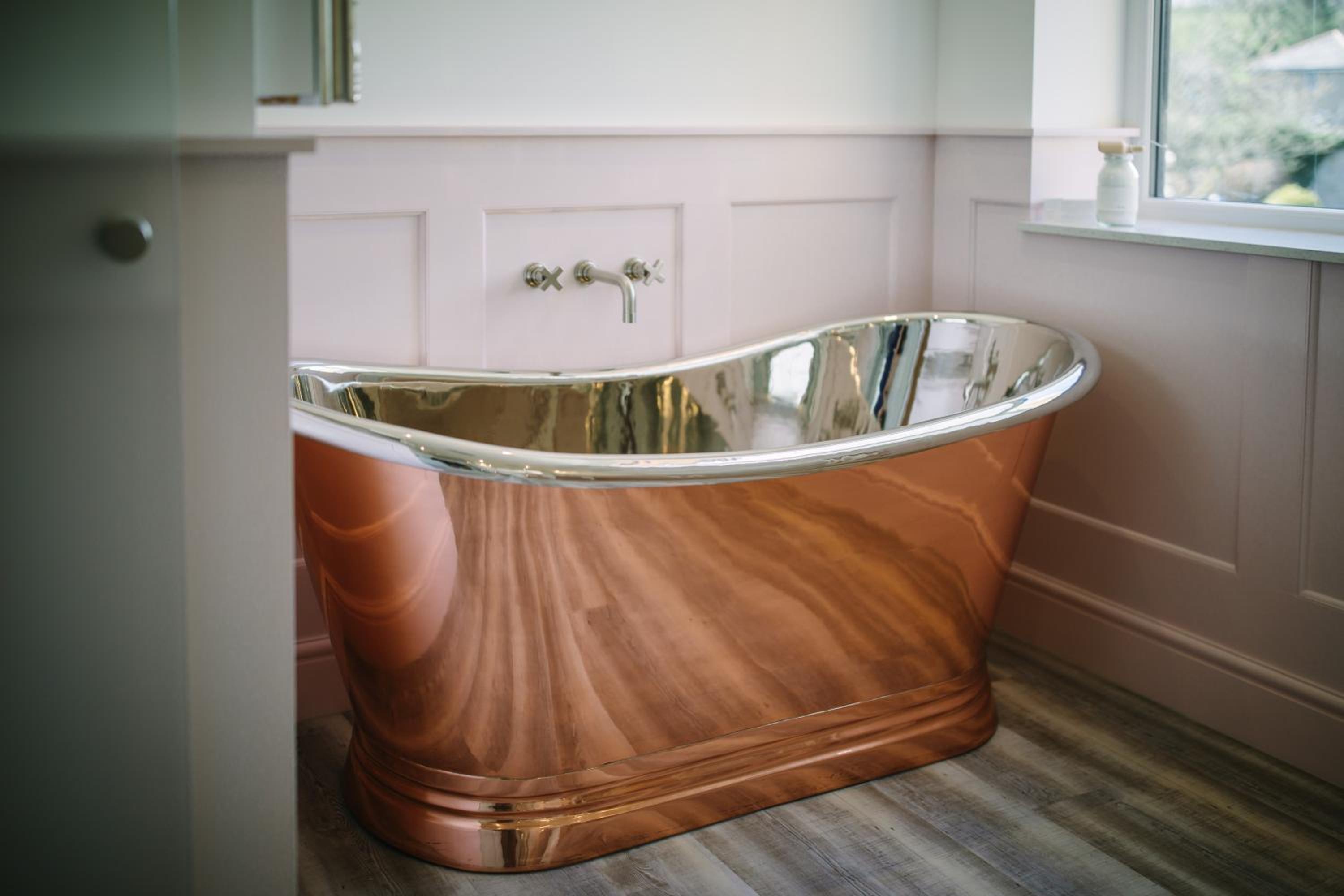 Deluxe King Suite - Photo 6