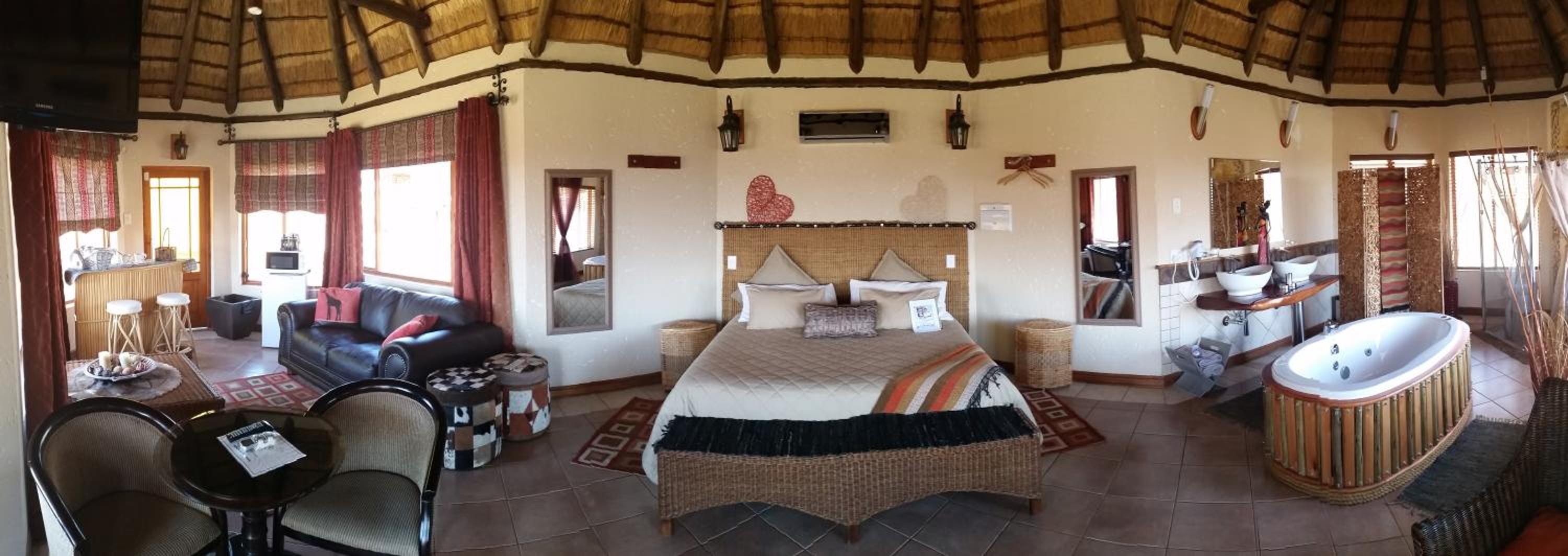 Deluxe King Suite