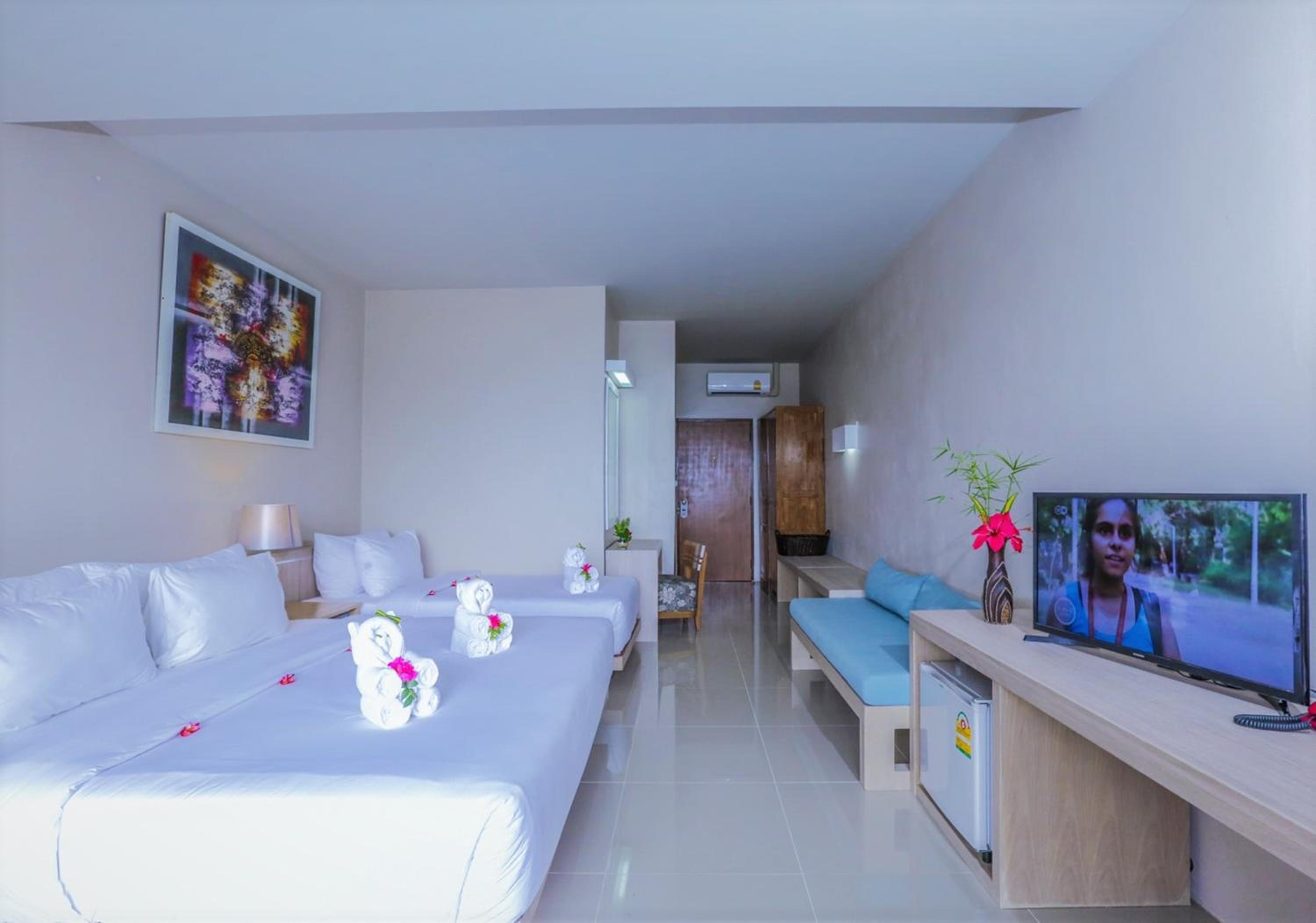 Deluxe Family Sea View - Photo 8