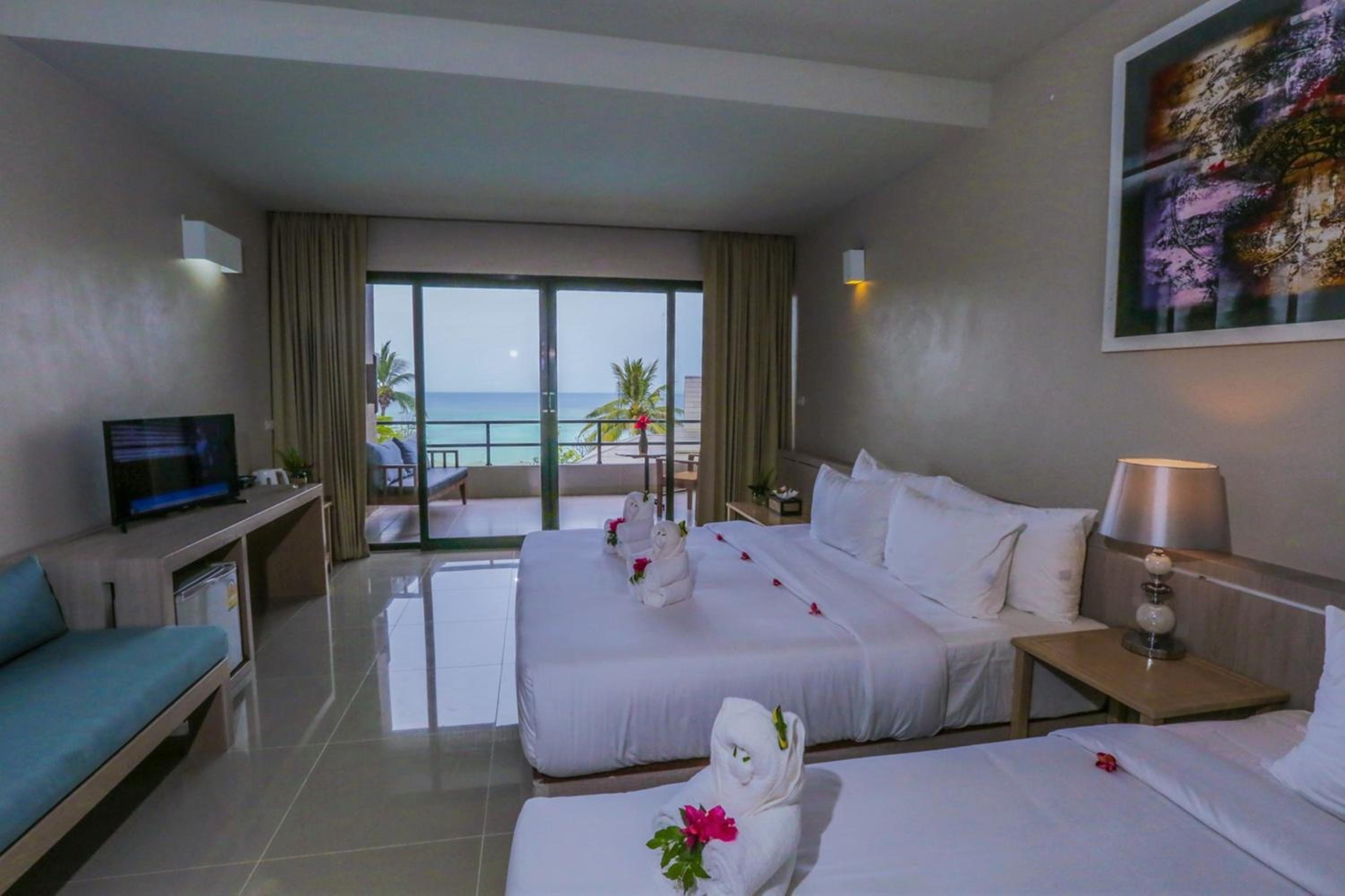 Deluxe Family Sea View - Photo 4