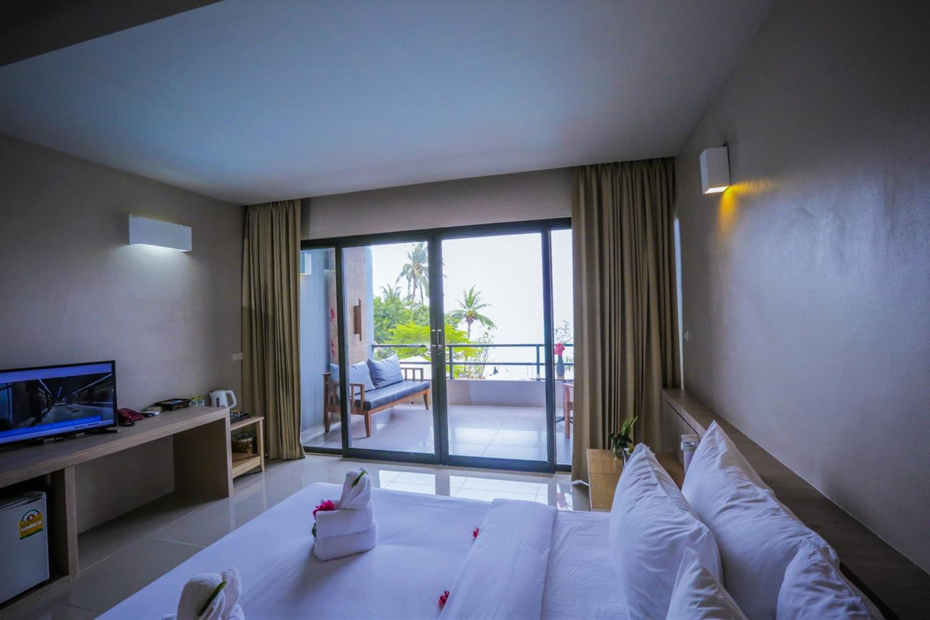 Deluxe Family Sea View - Photo 9