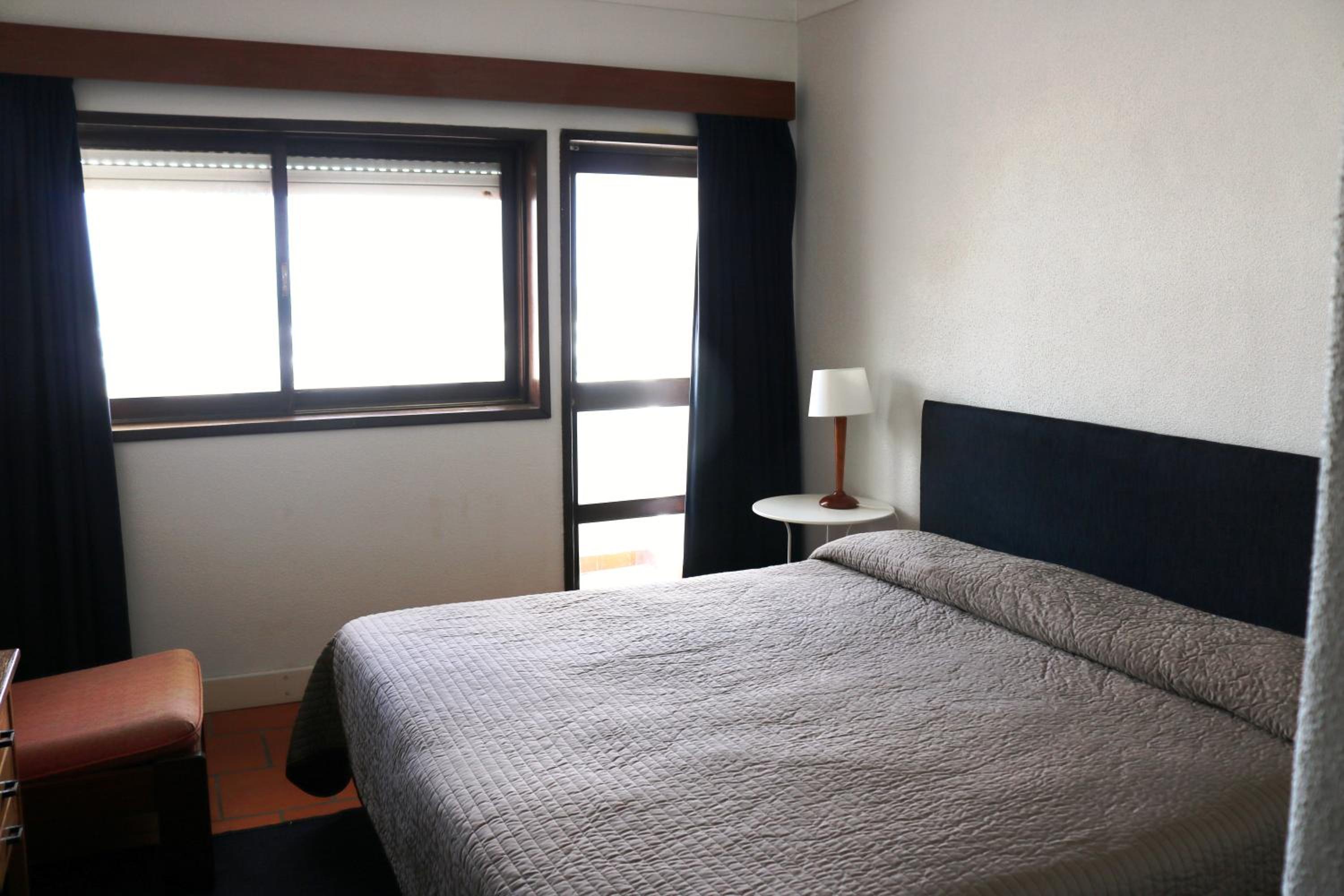 Double Room with Balcony and Sea View - Photo 1