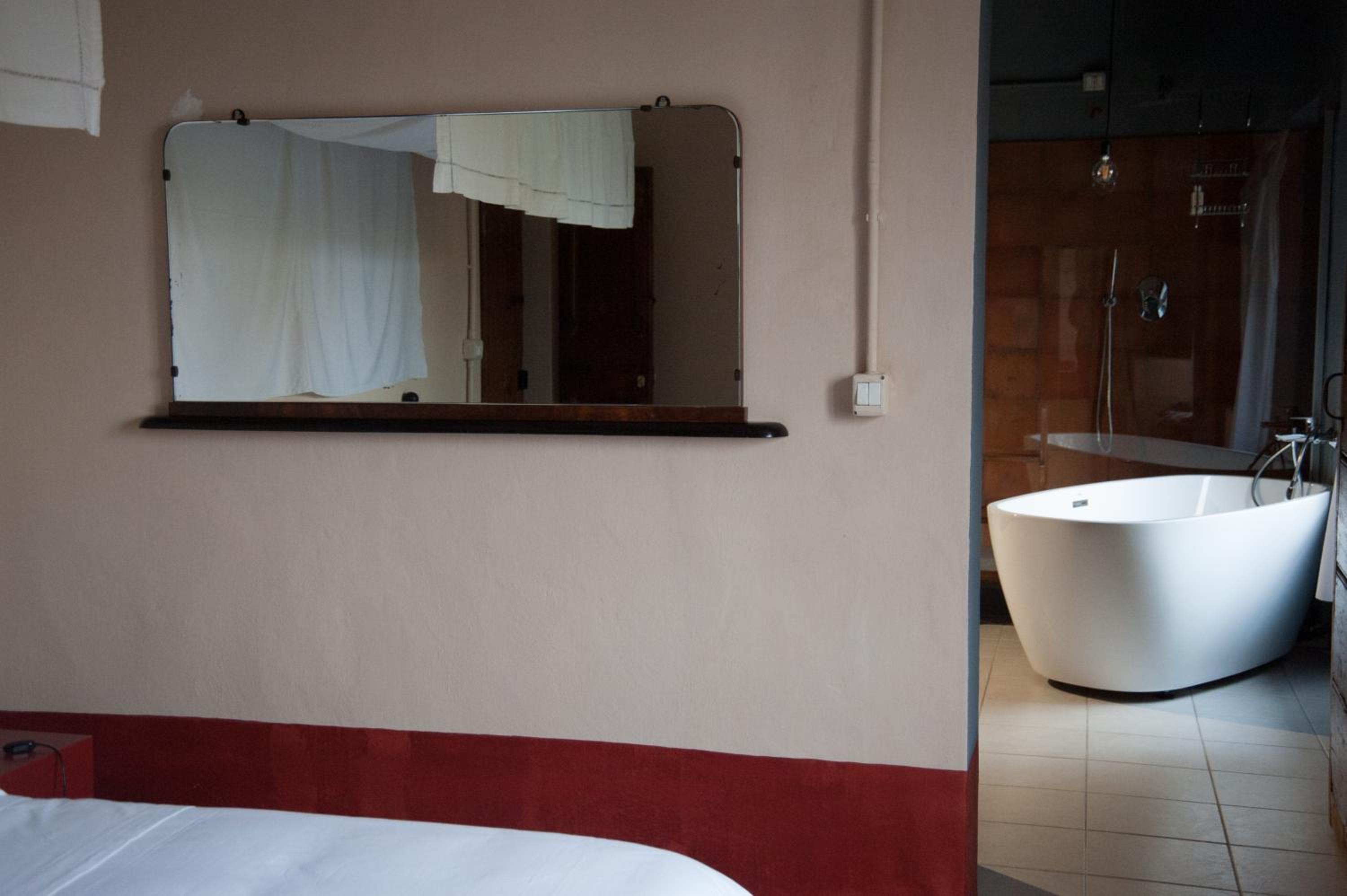 Double Room with Private Bathroom photo 2