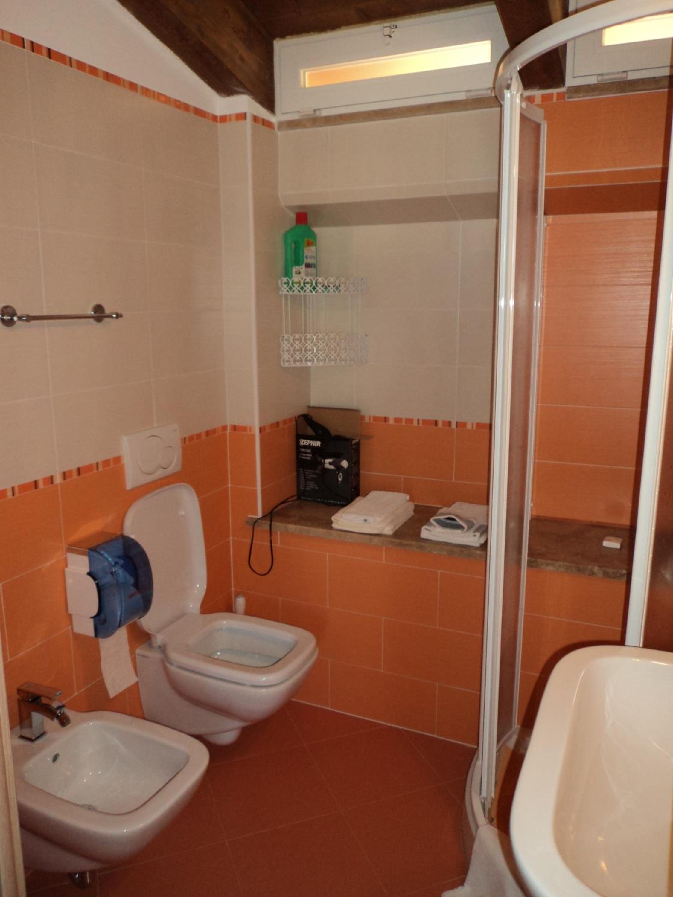 Maisonette photo 3