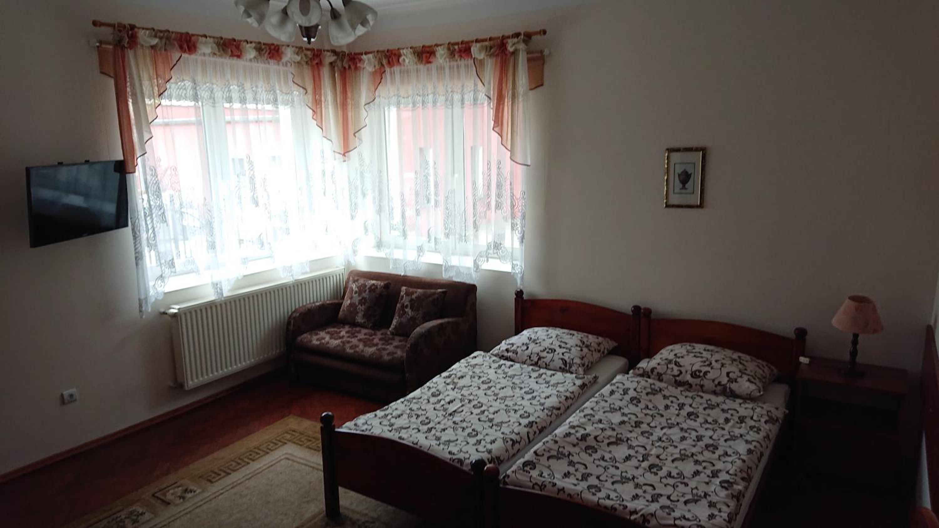 Large Double Room