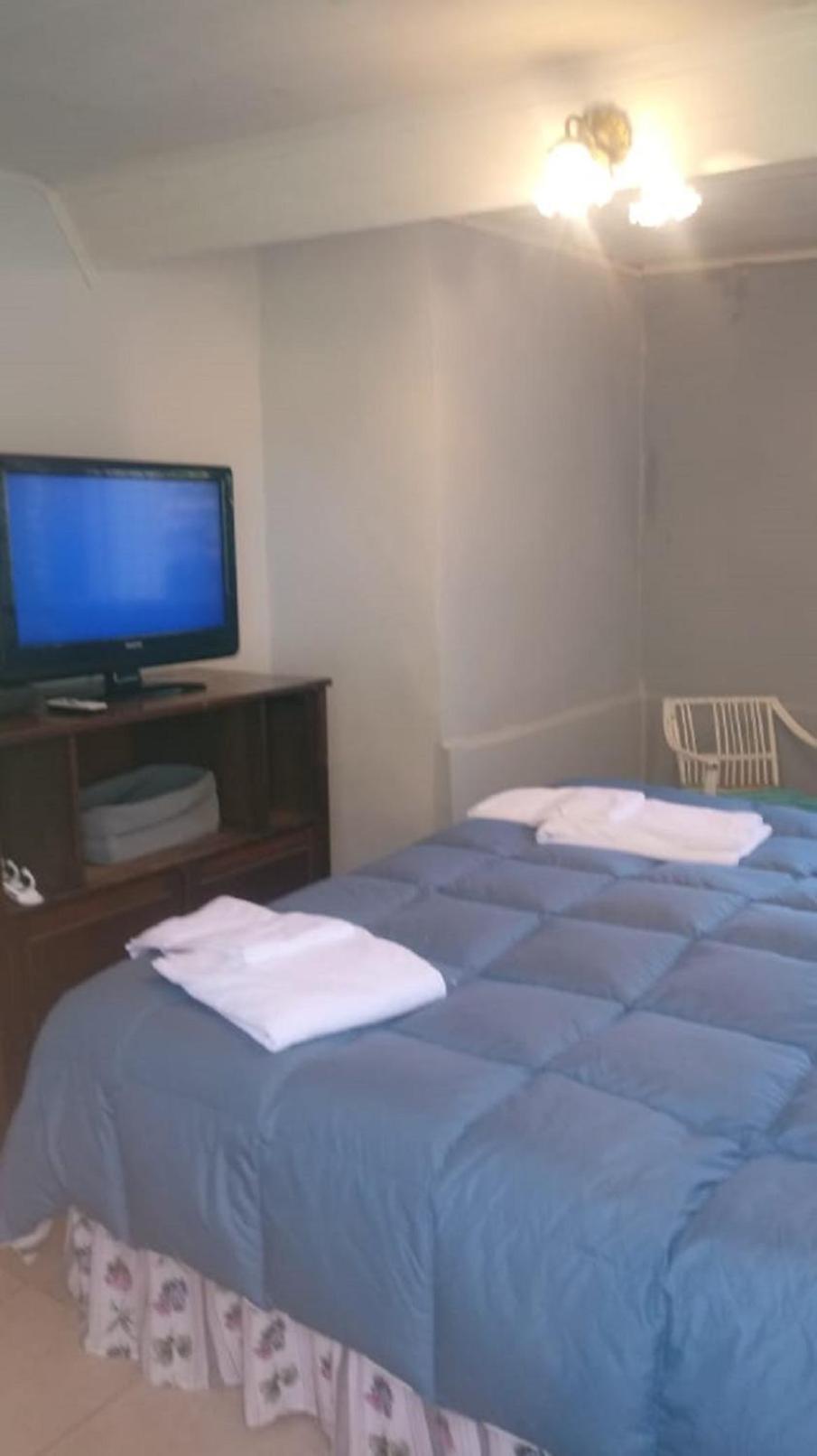 Double Room With Private Bathroom photo 3