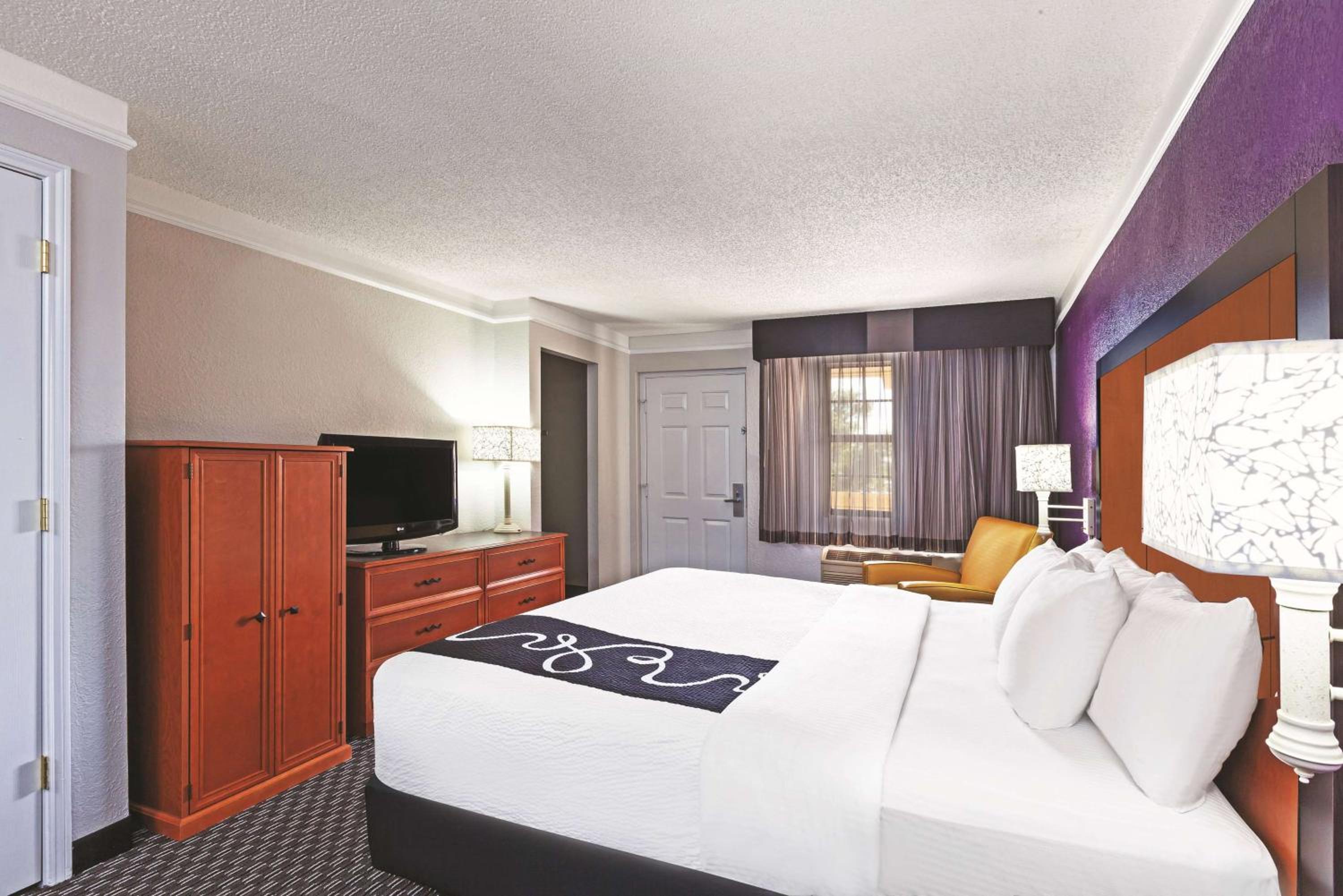 King Room - Photo 1