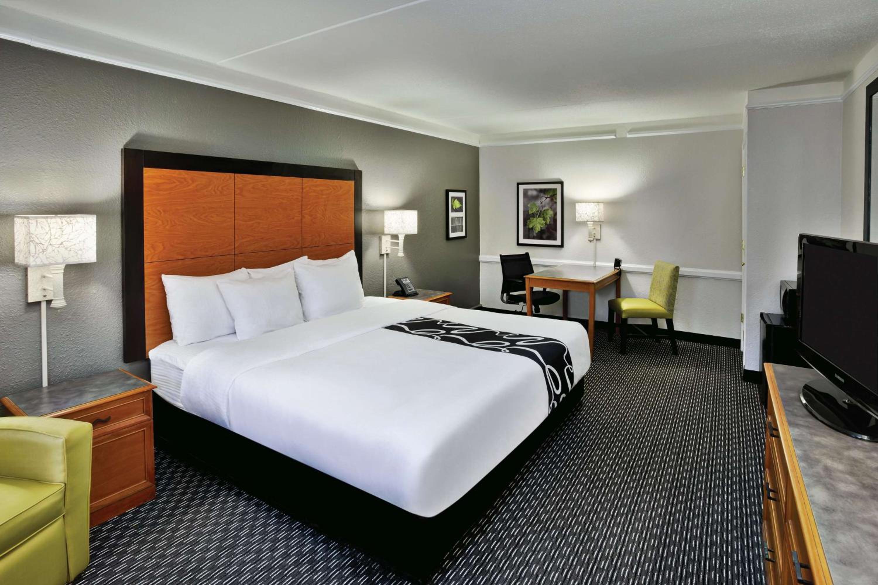 King Room - Photo 1