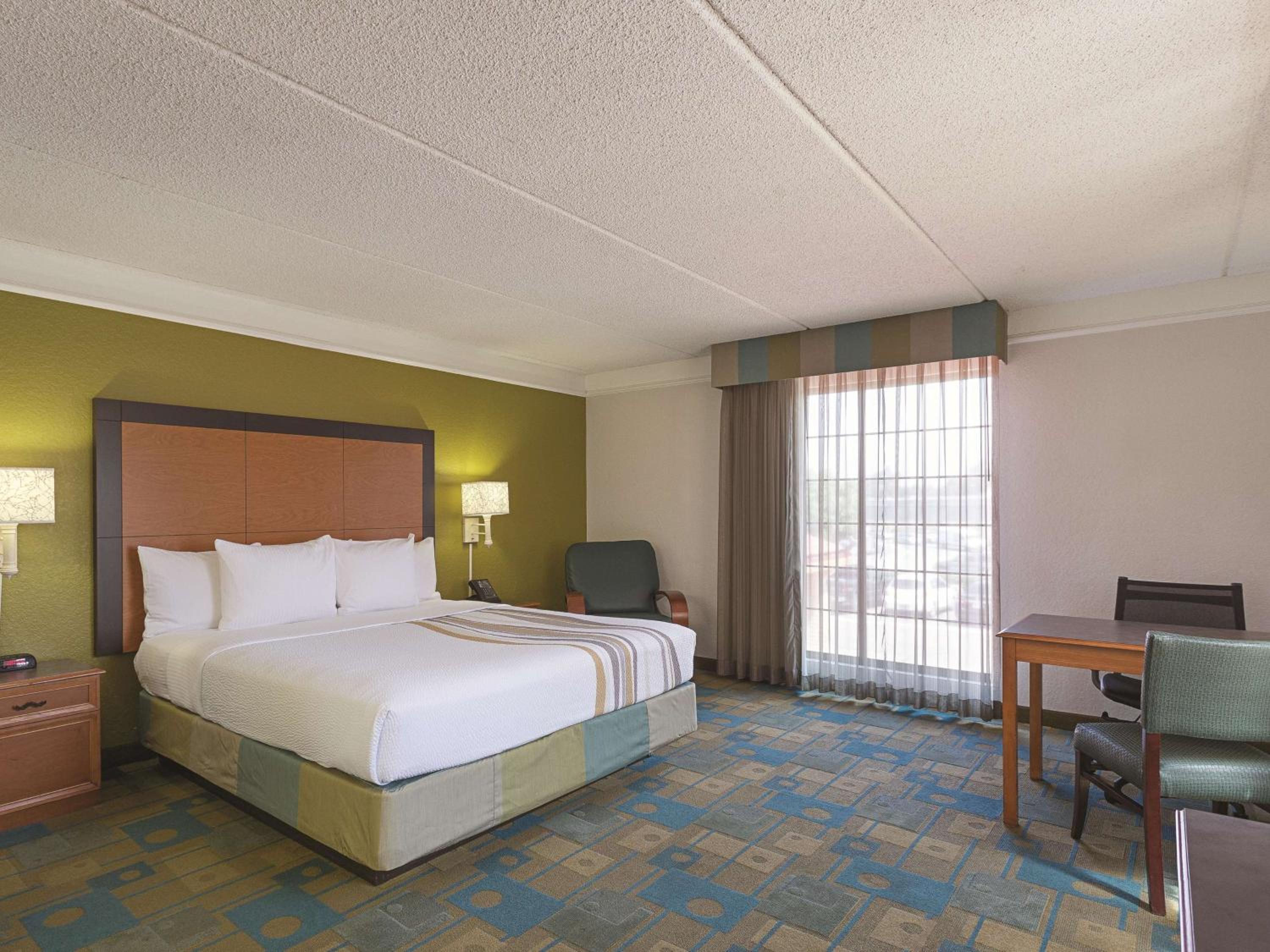 Executive King Room - Photo 2