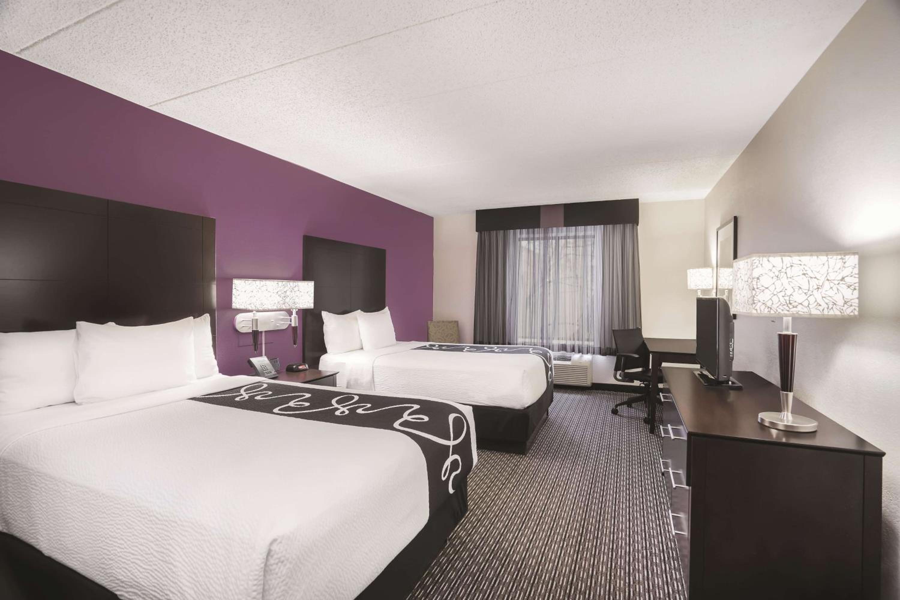 Double Room with Two Double Beds - Non-Smoking