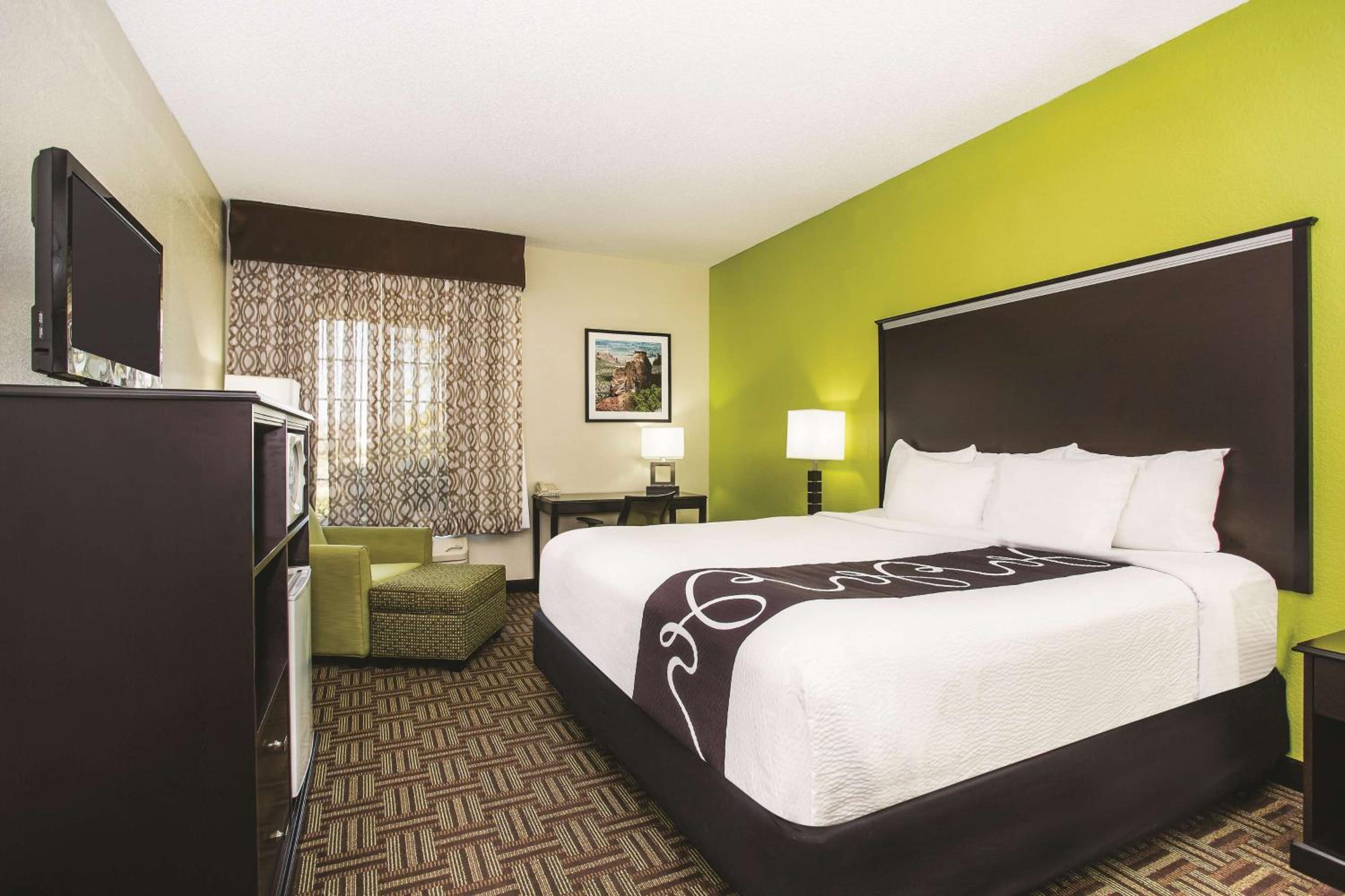 King Room - Disability Access photo 1