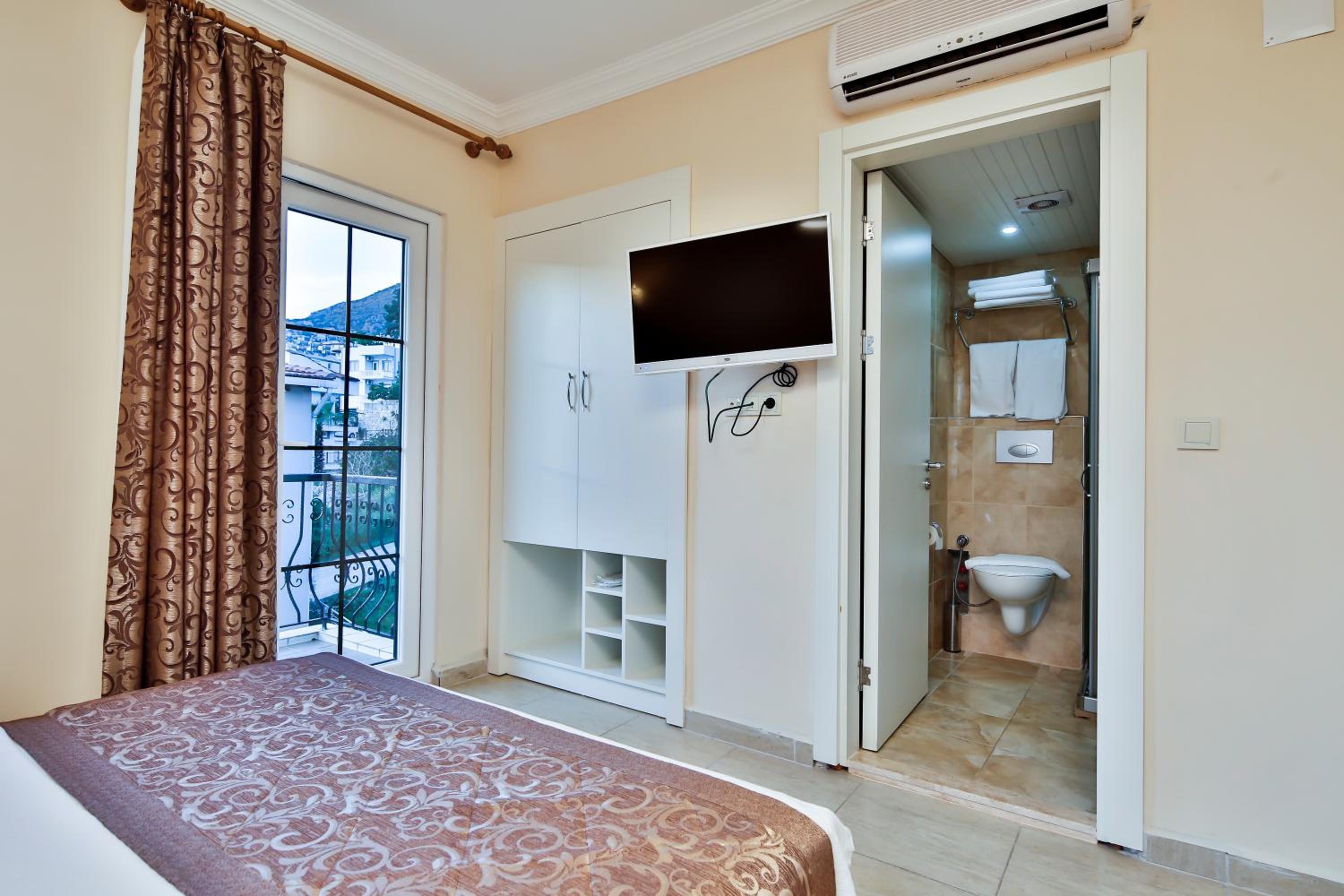 Classic Double Room with Sea View