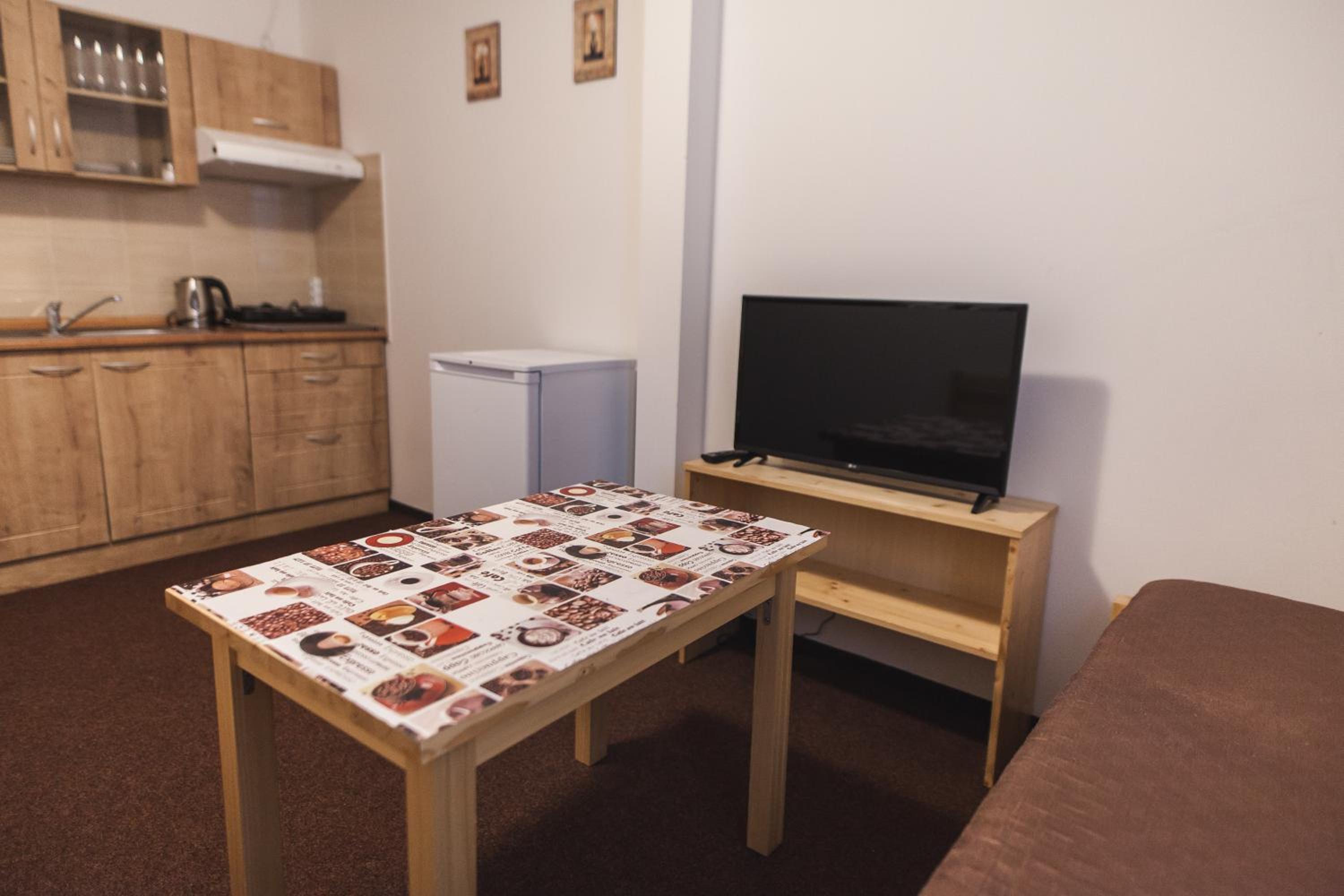 One-Bedroom Apartment photo 3