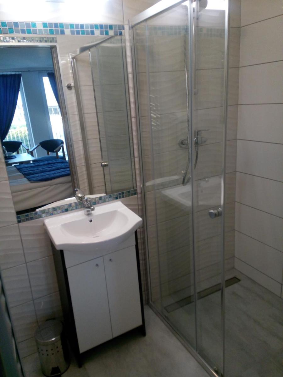 Deluxe Double Room with Balcony photo 2