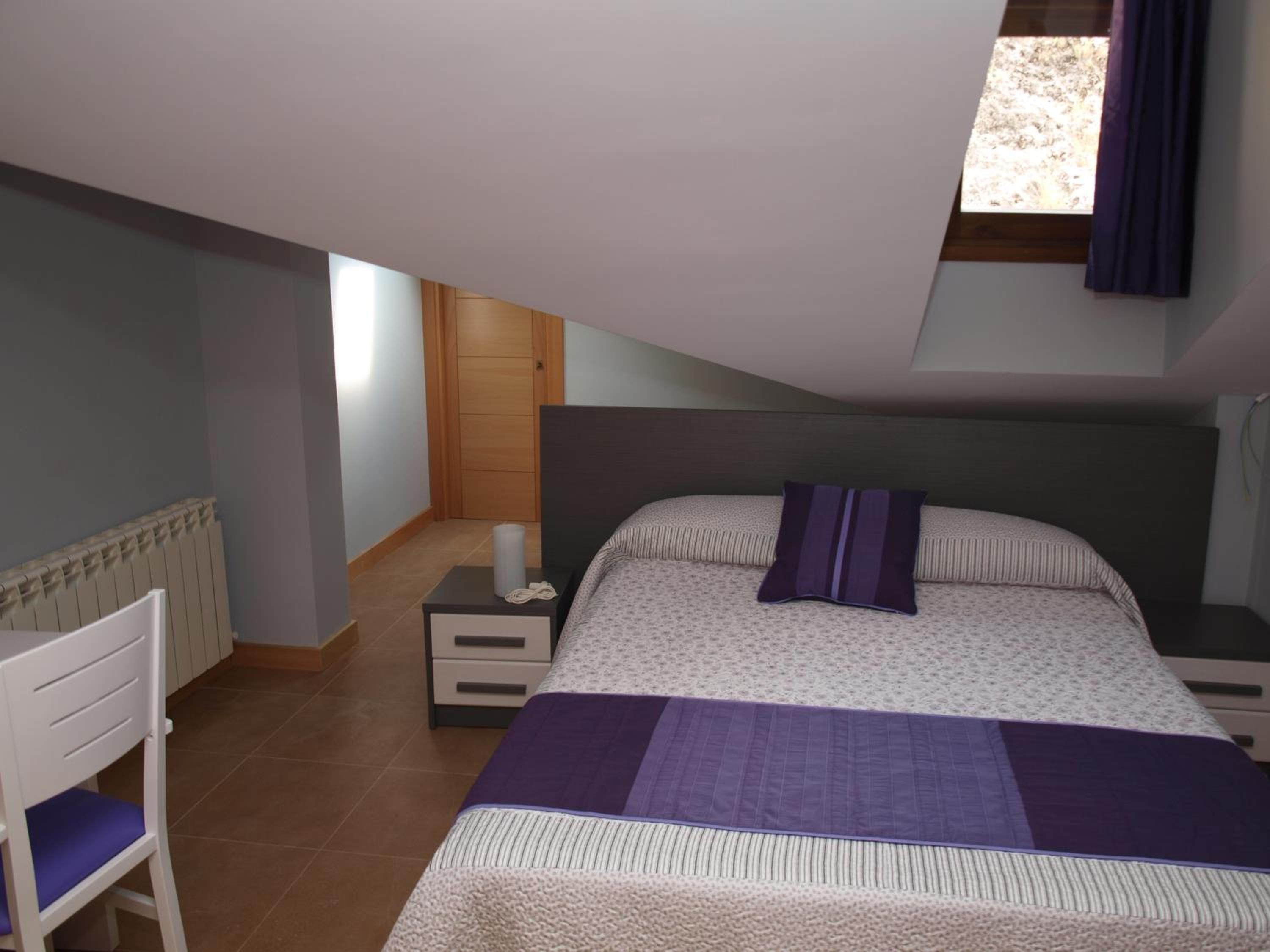 Triple Room (3 Adults) photo 3