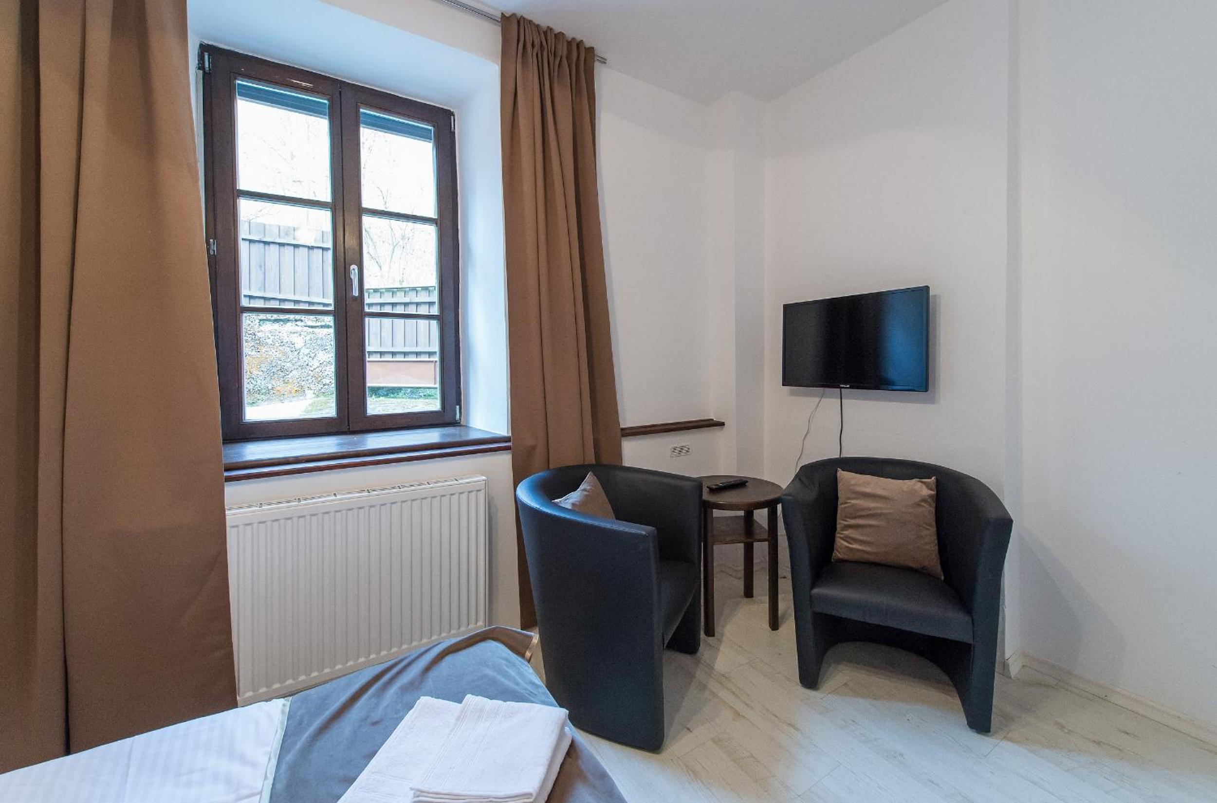 Superior Suite - Photo 4