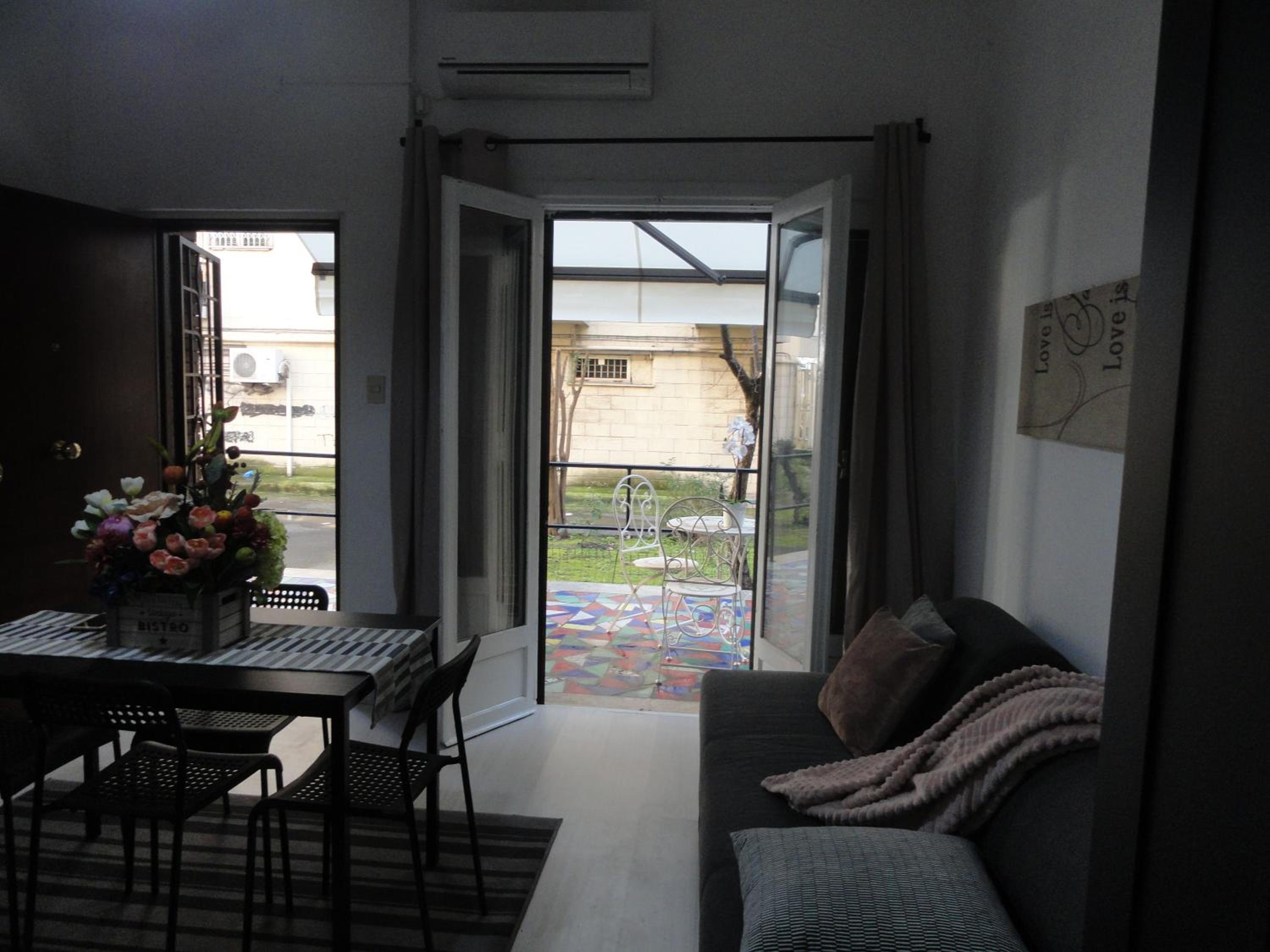 One-Bedroom House