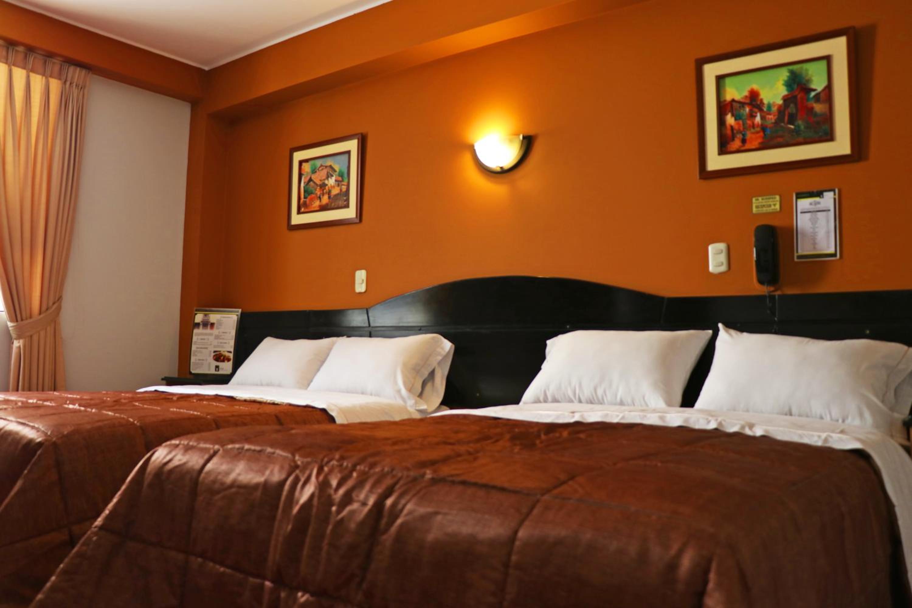 Twin Room - Photo 7