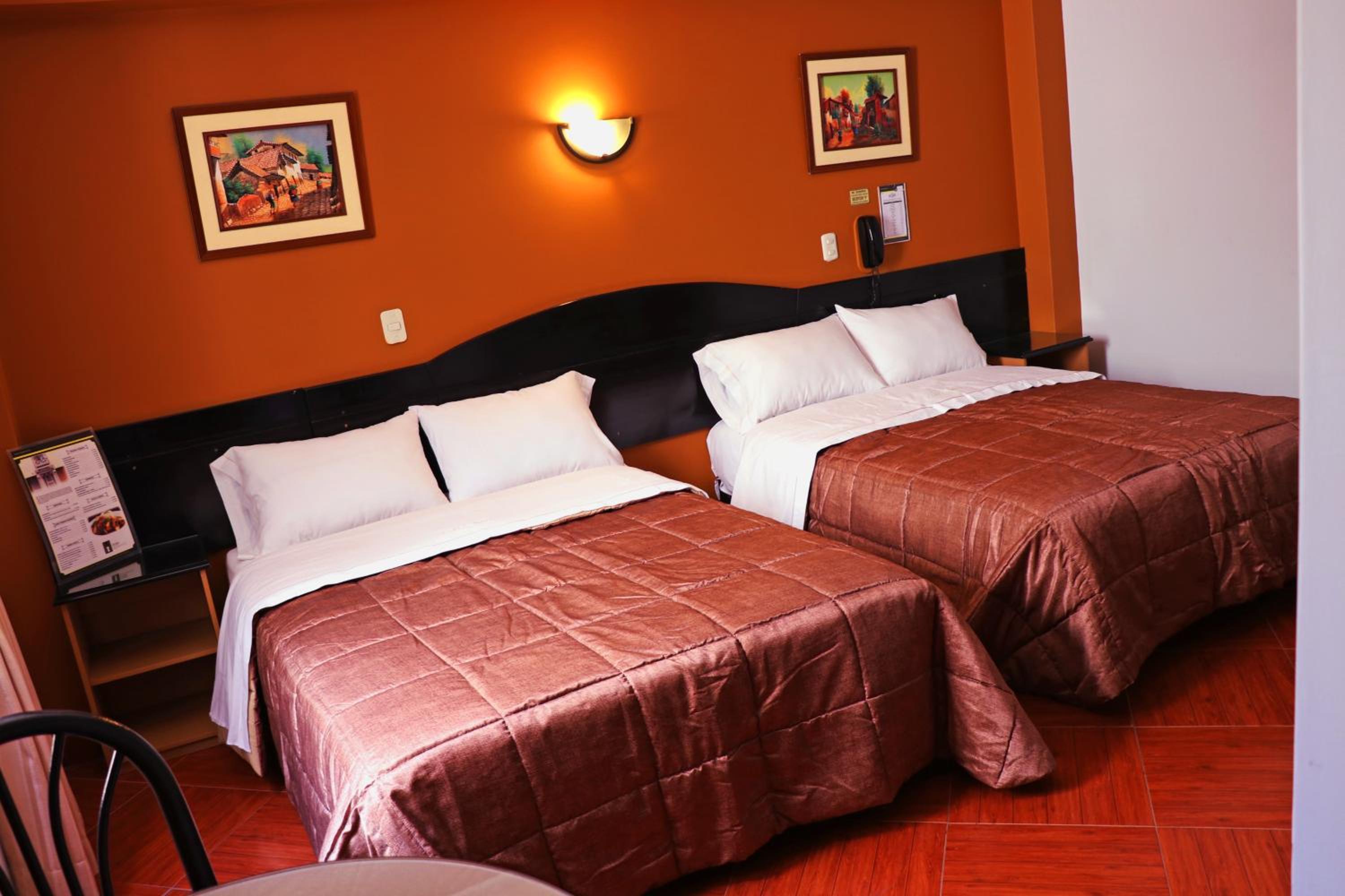 Twin Room - Photo 6