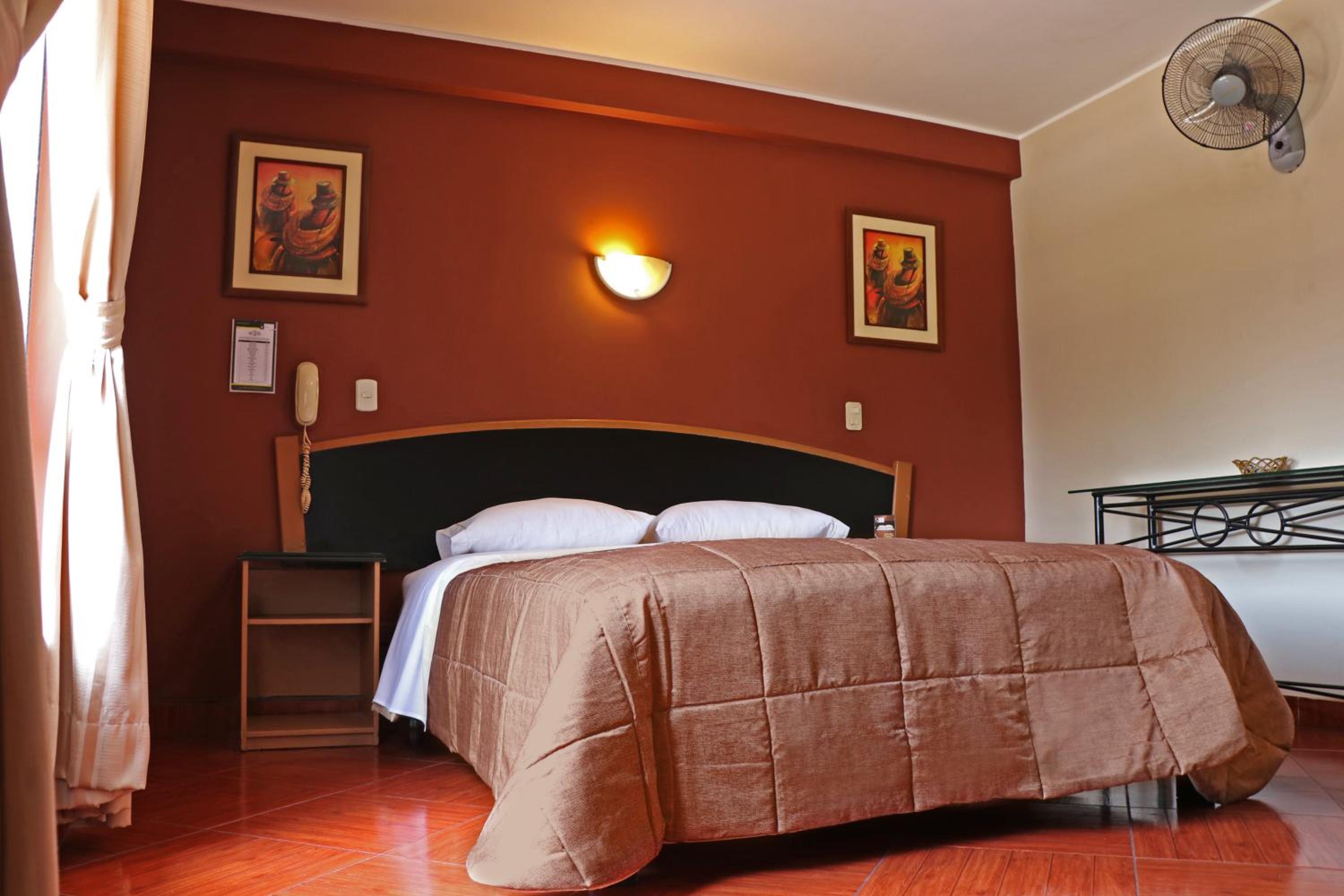 Double Room - Photo 7