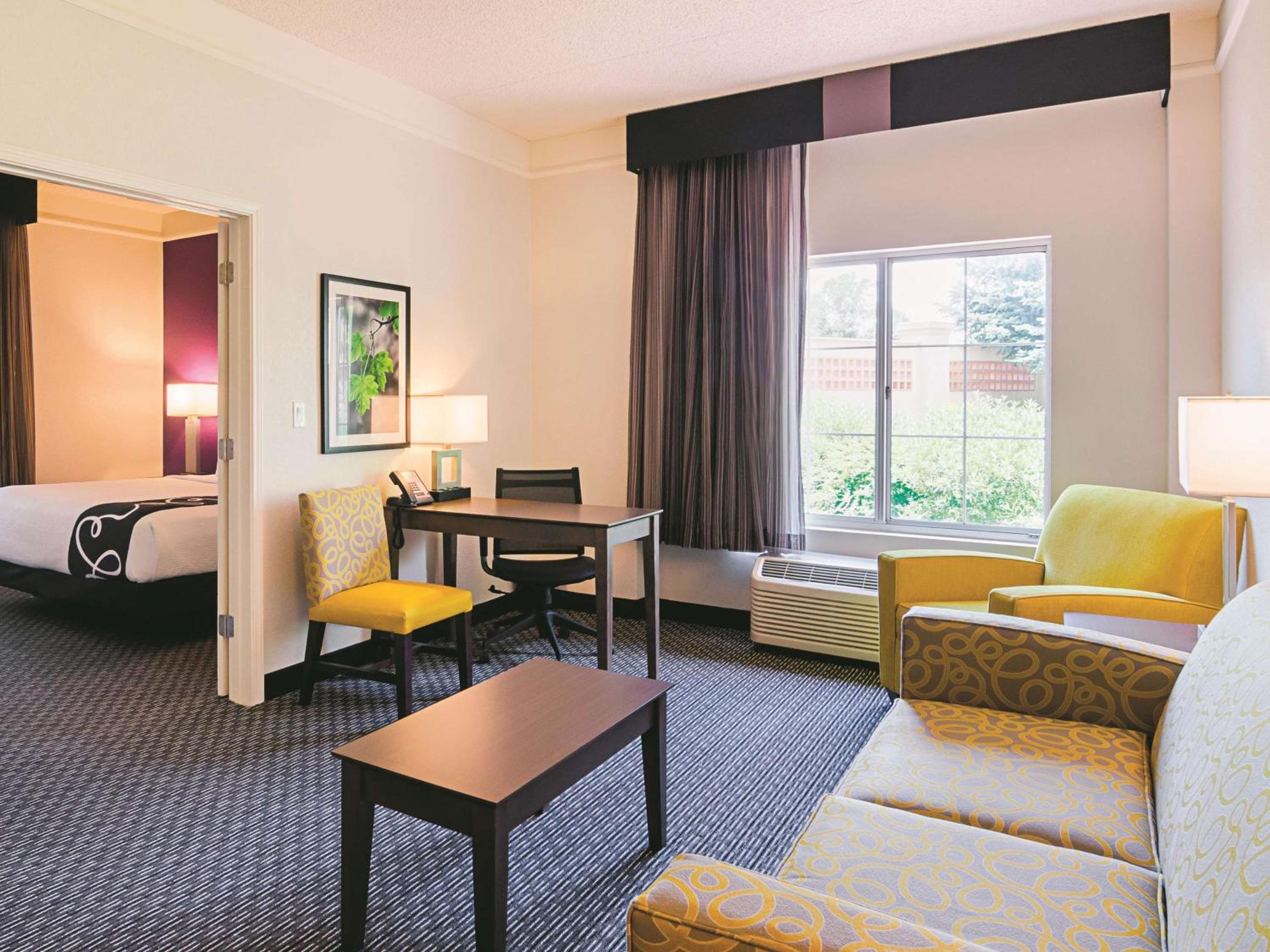 King Suite with Sofa Bed - Photo 6