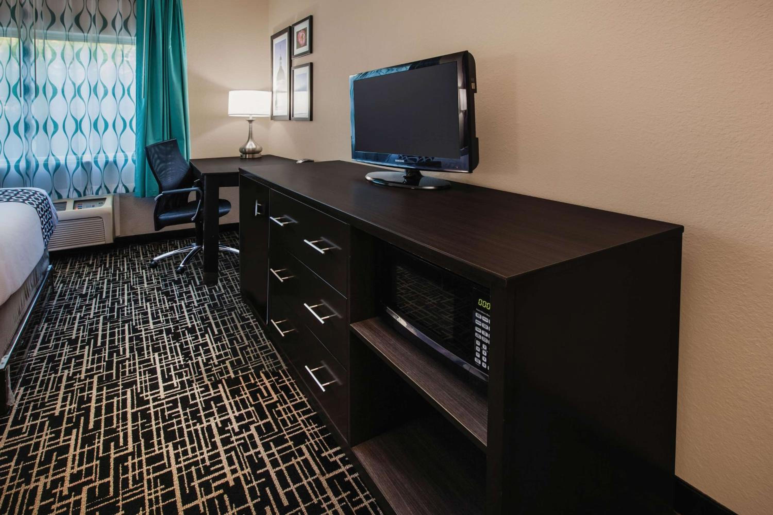 Deluxe Queen Room with Two Queen Beds - Photo 1